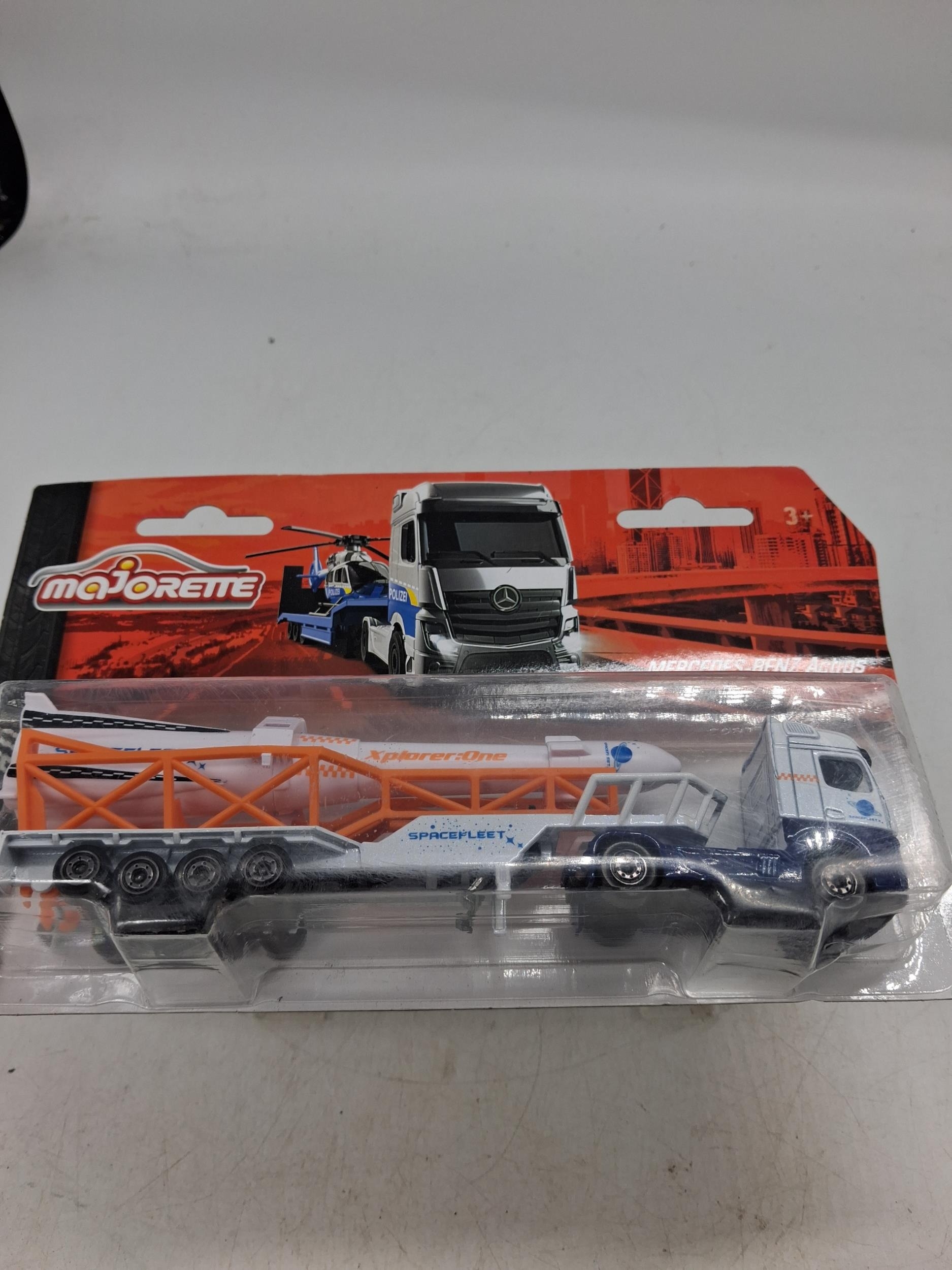 Lot 216
