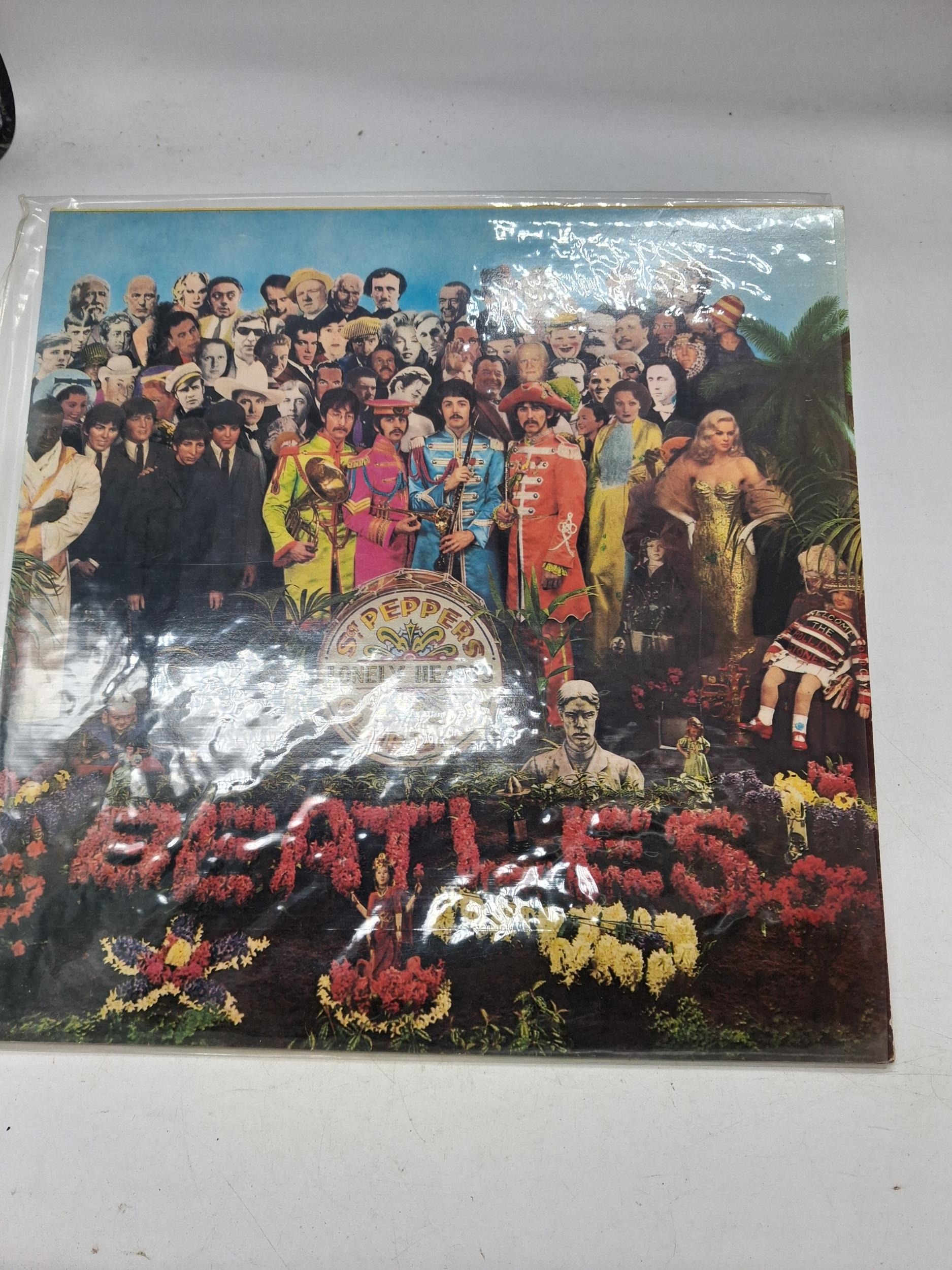 Lot 475