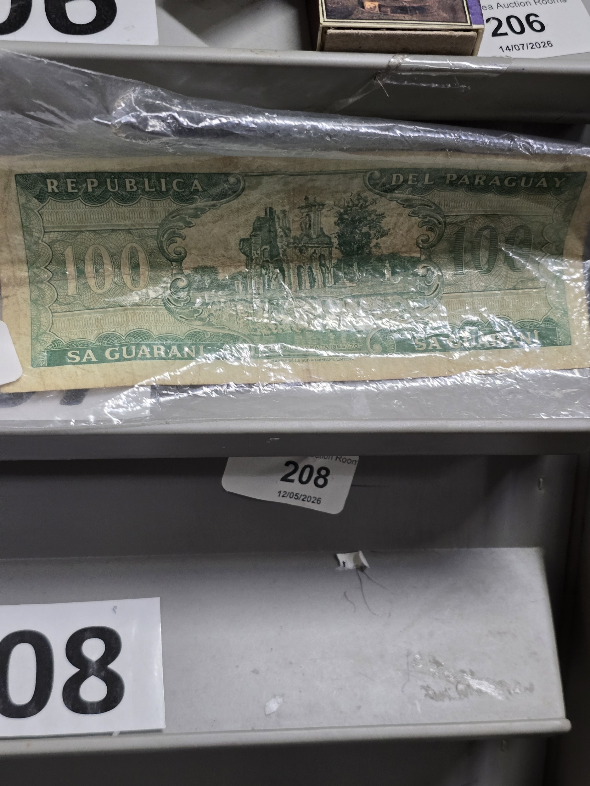Lot 207