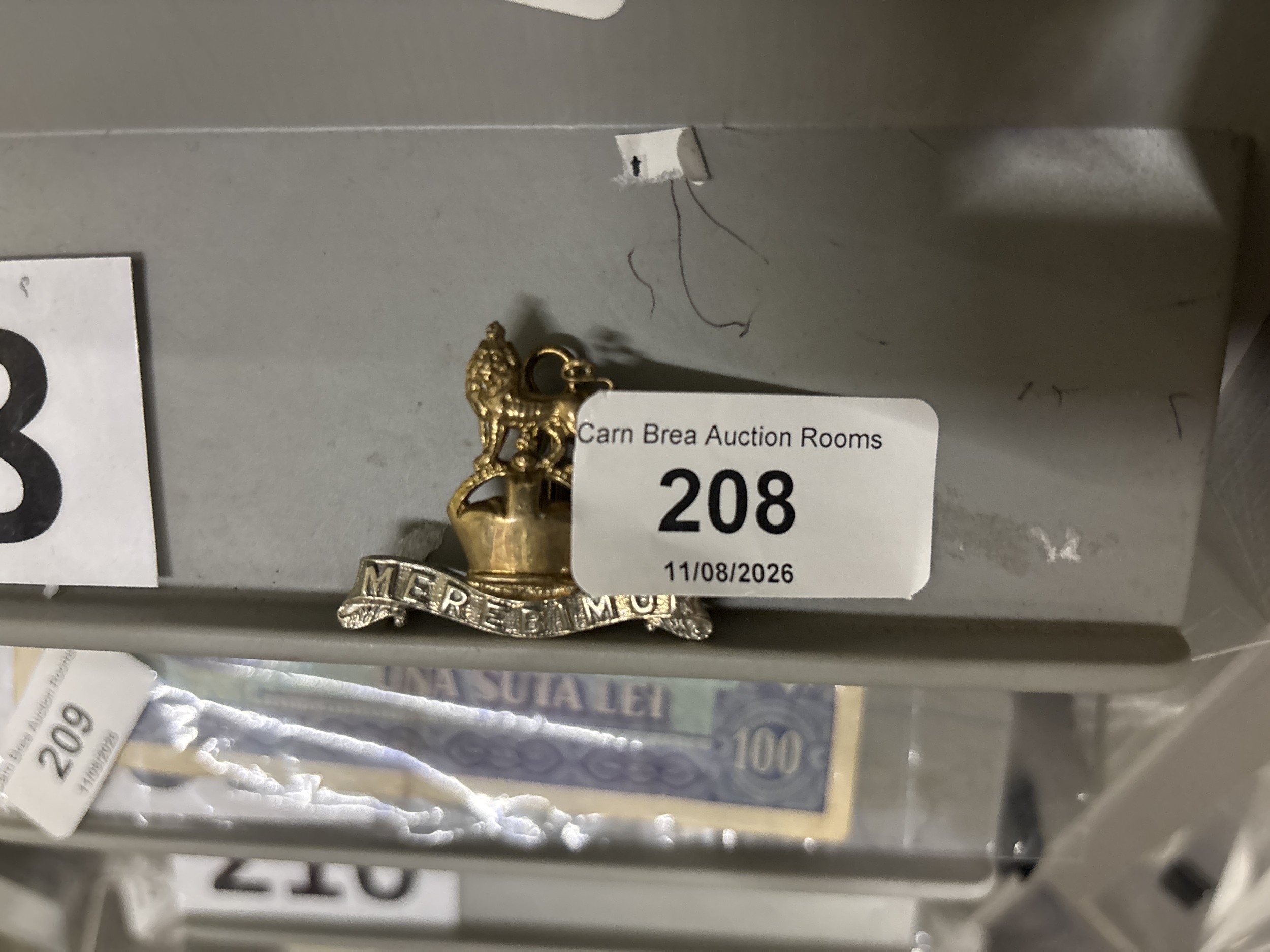 Lot 208