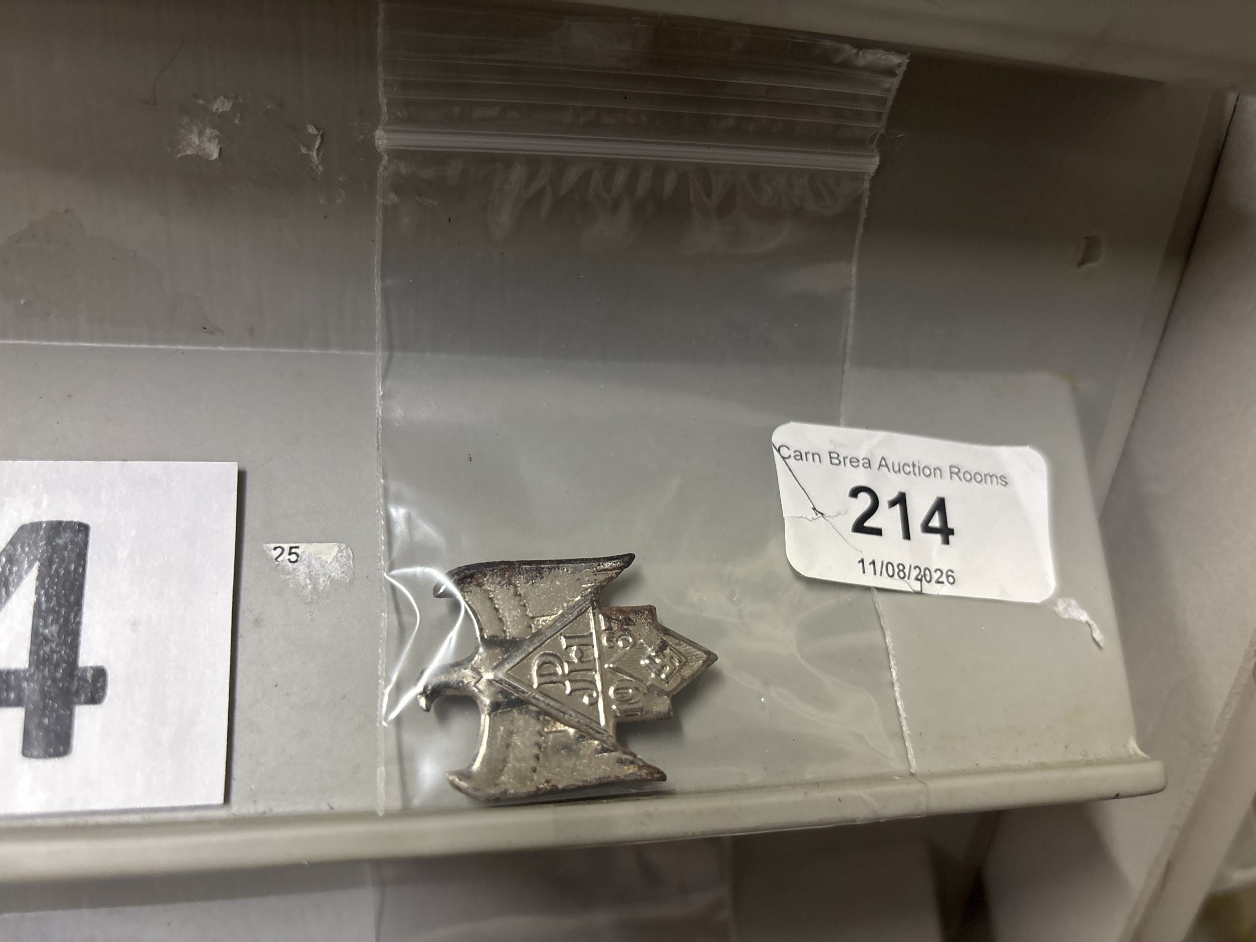 Lot 214