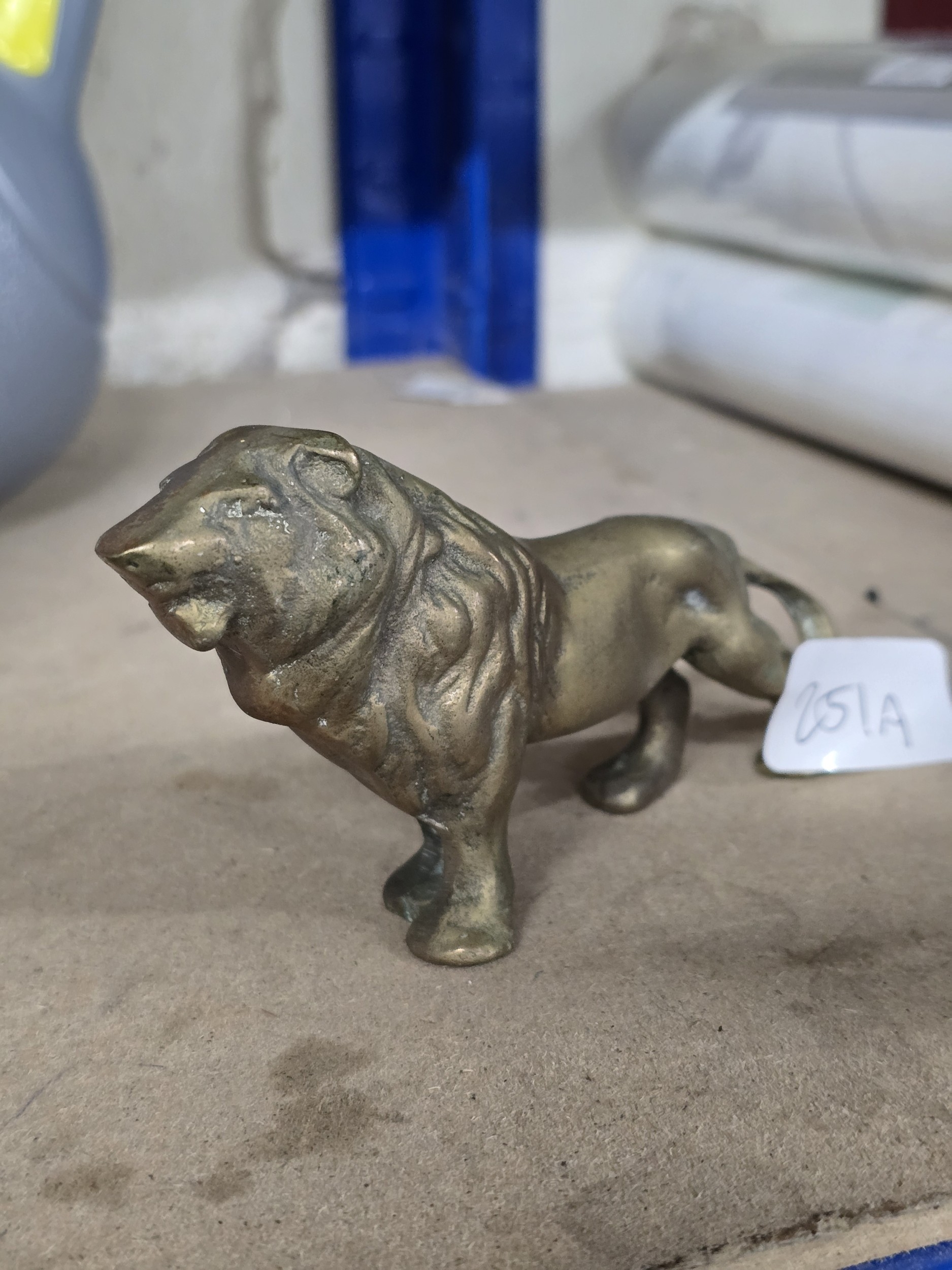 Lot 251a