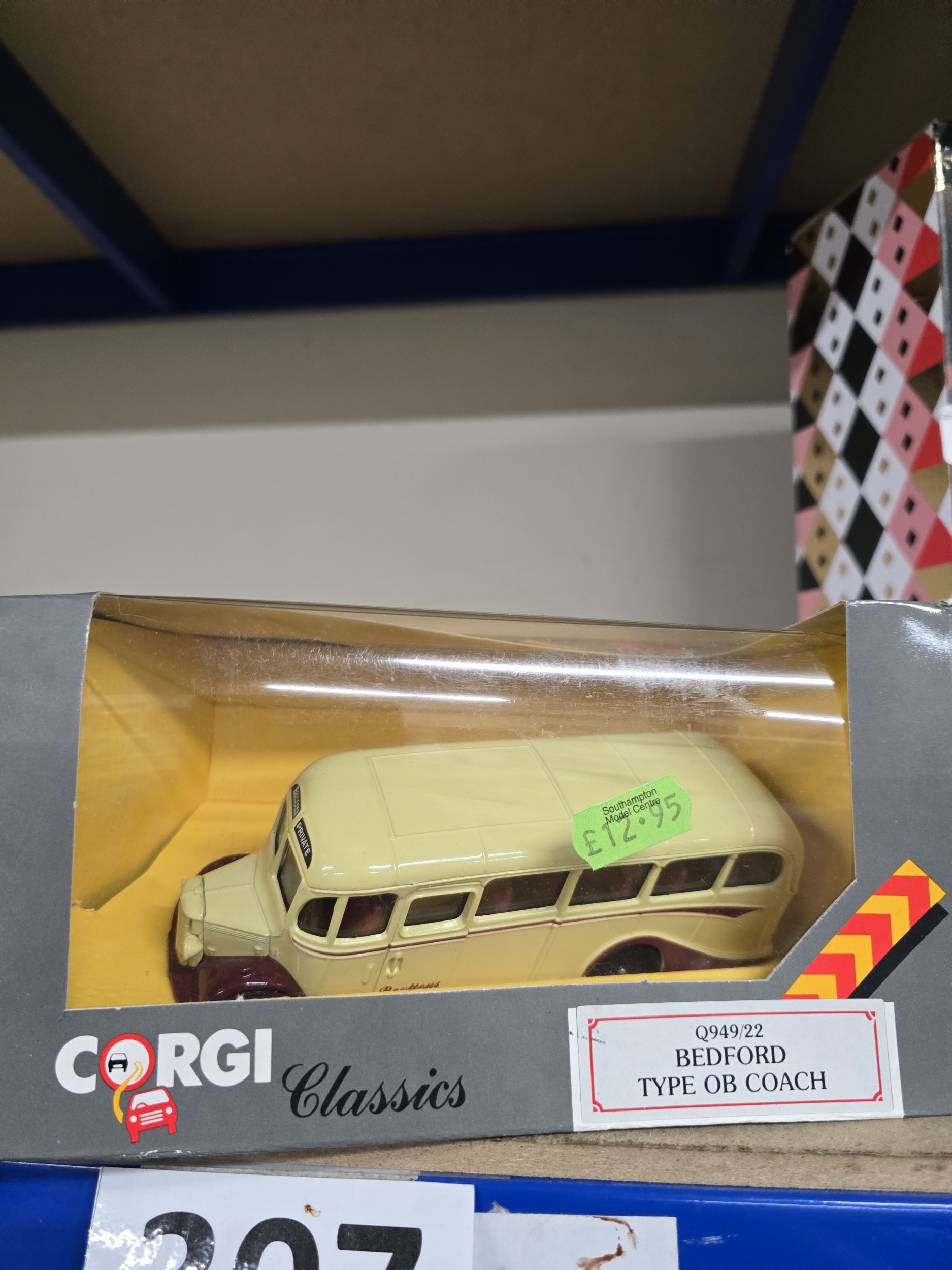 Lot 307