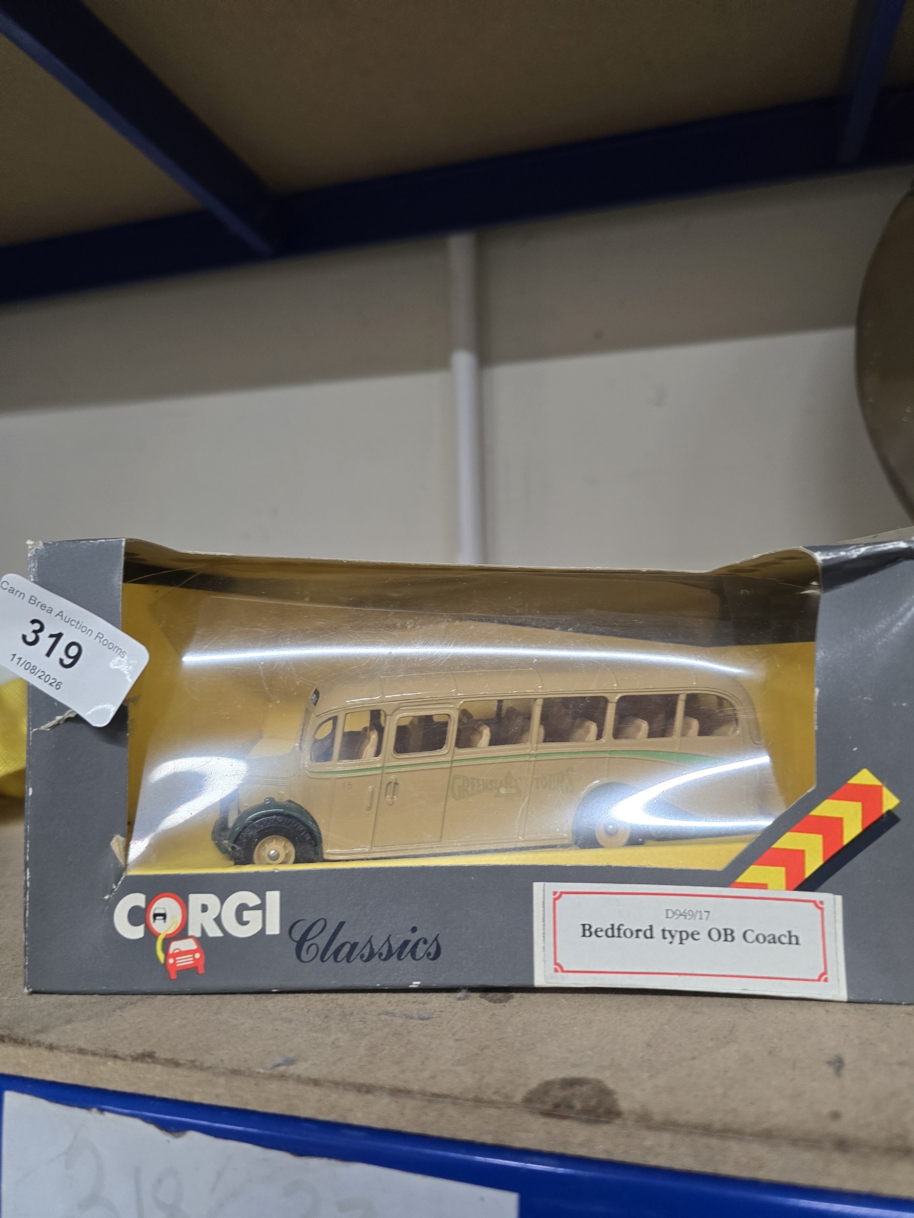 Lot 319
