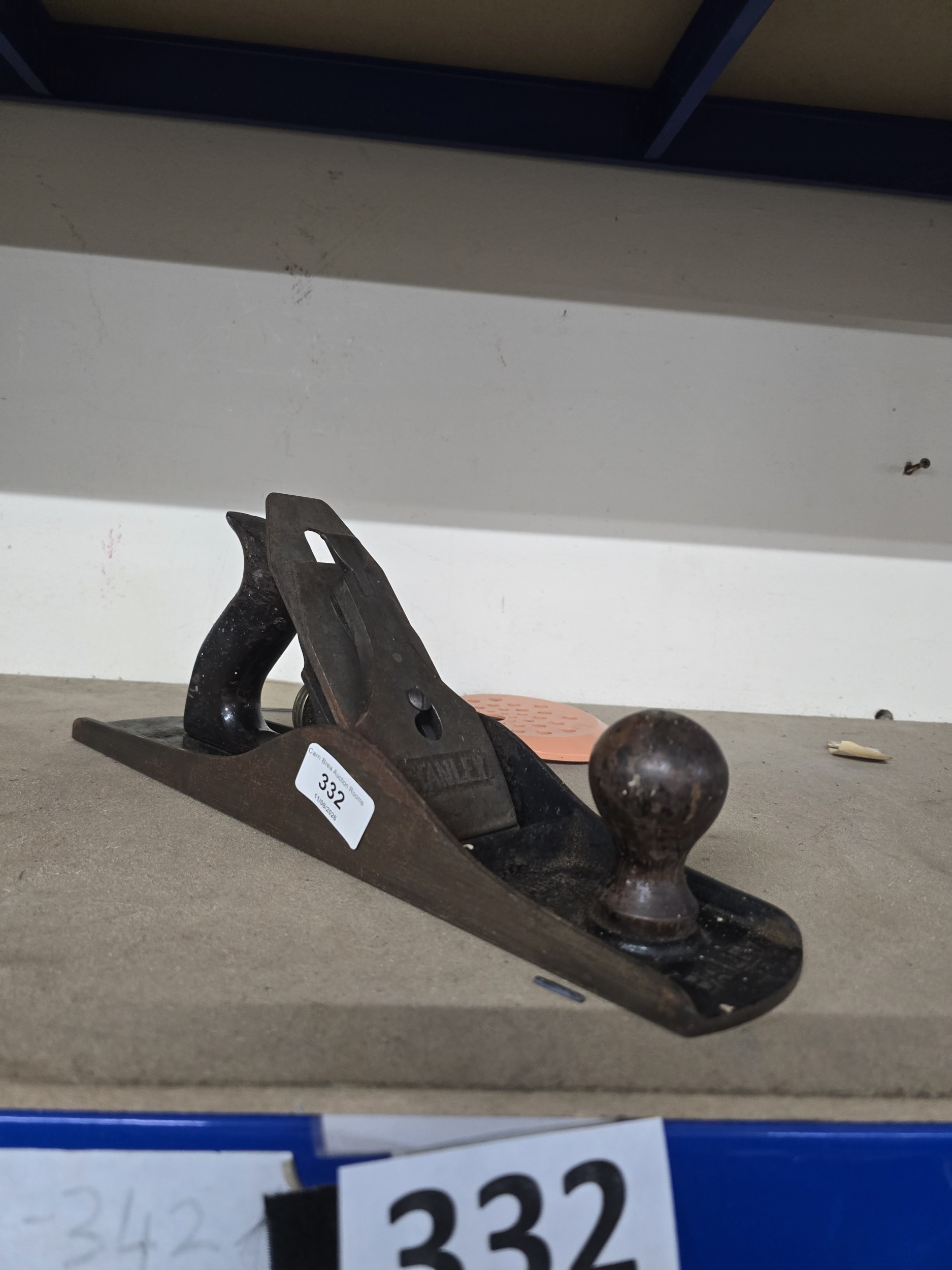Lot 332
