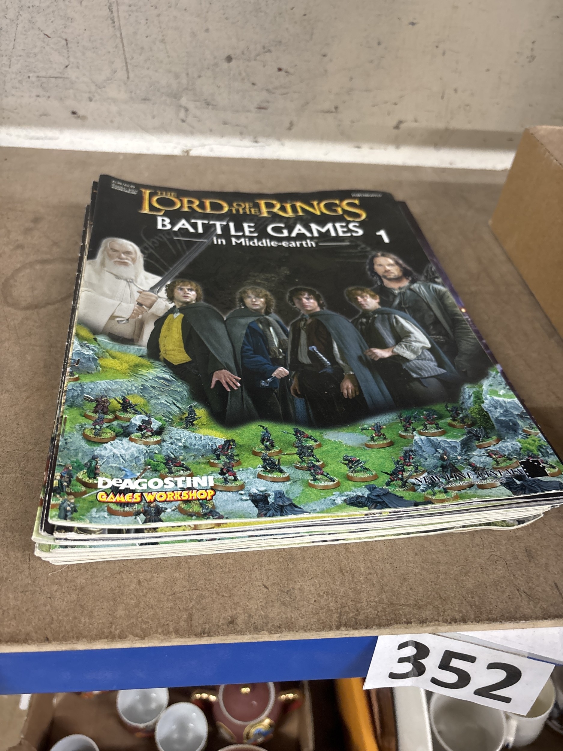 Lot 352