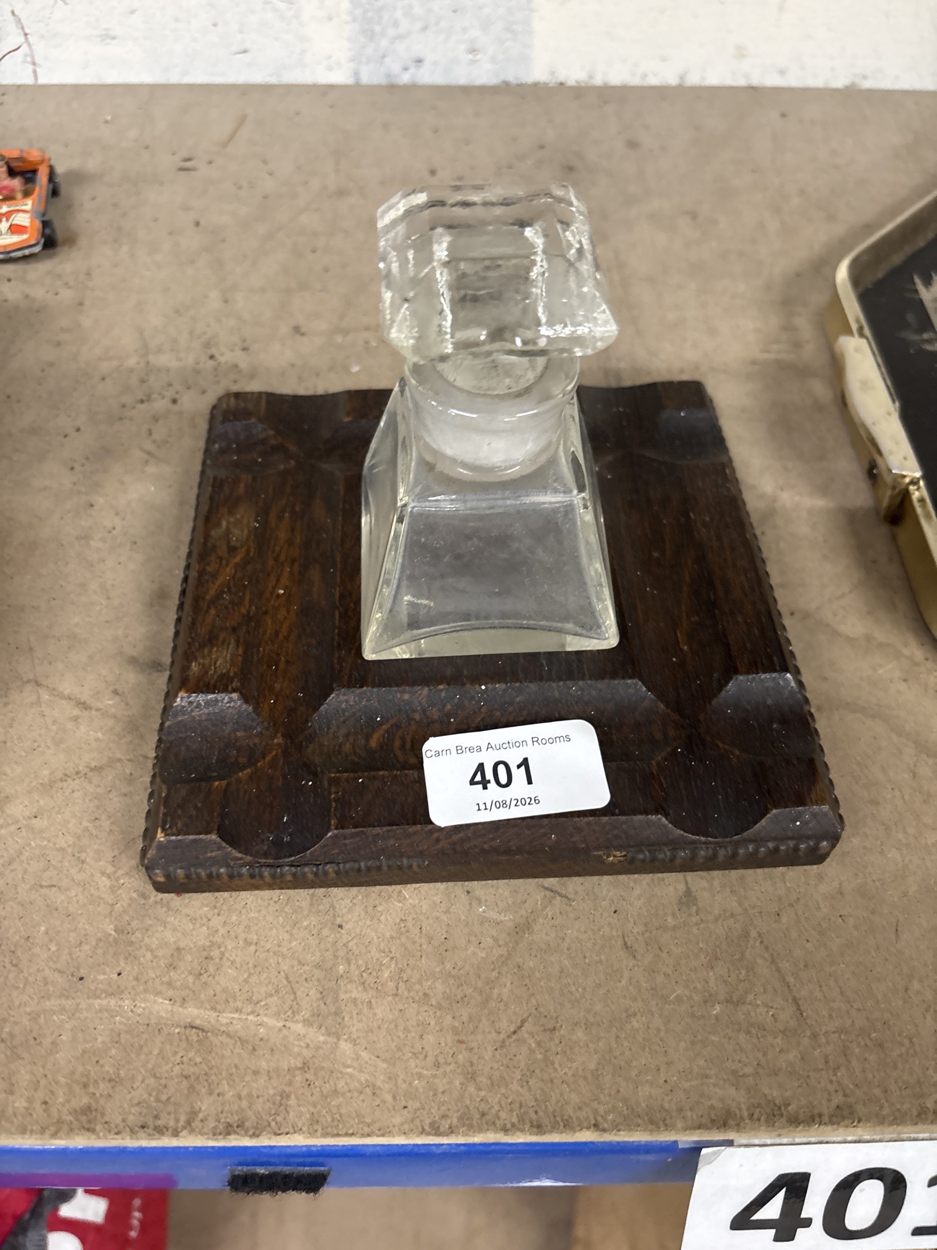 Lot 401