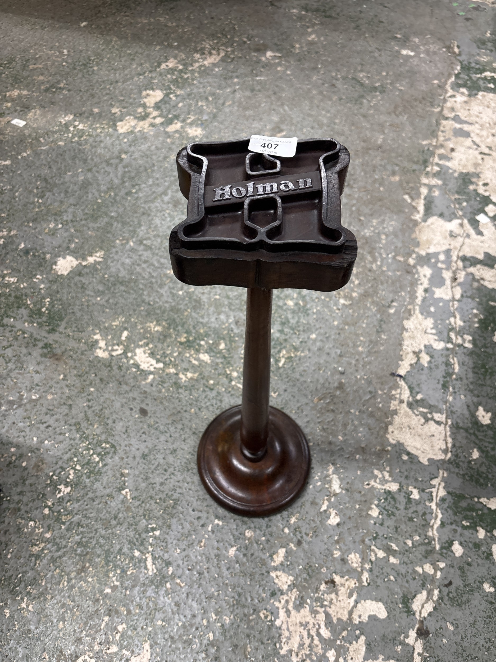 Lot 407