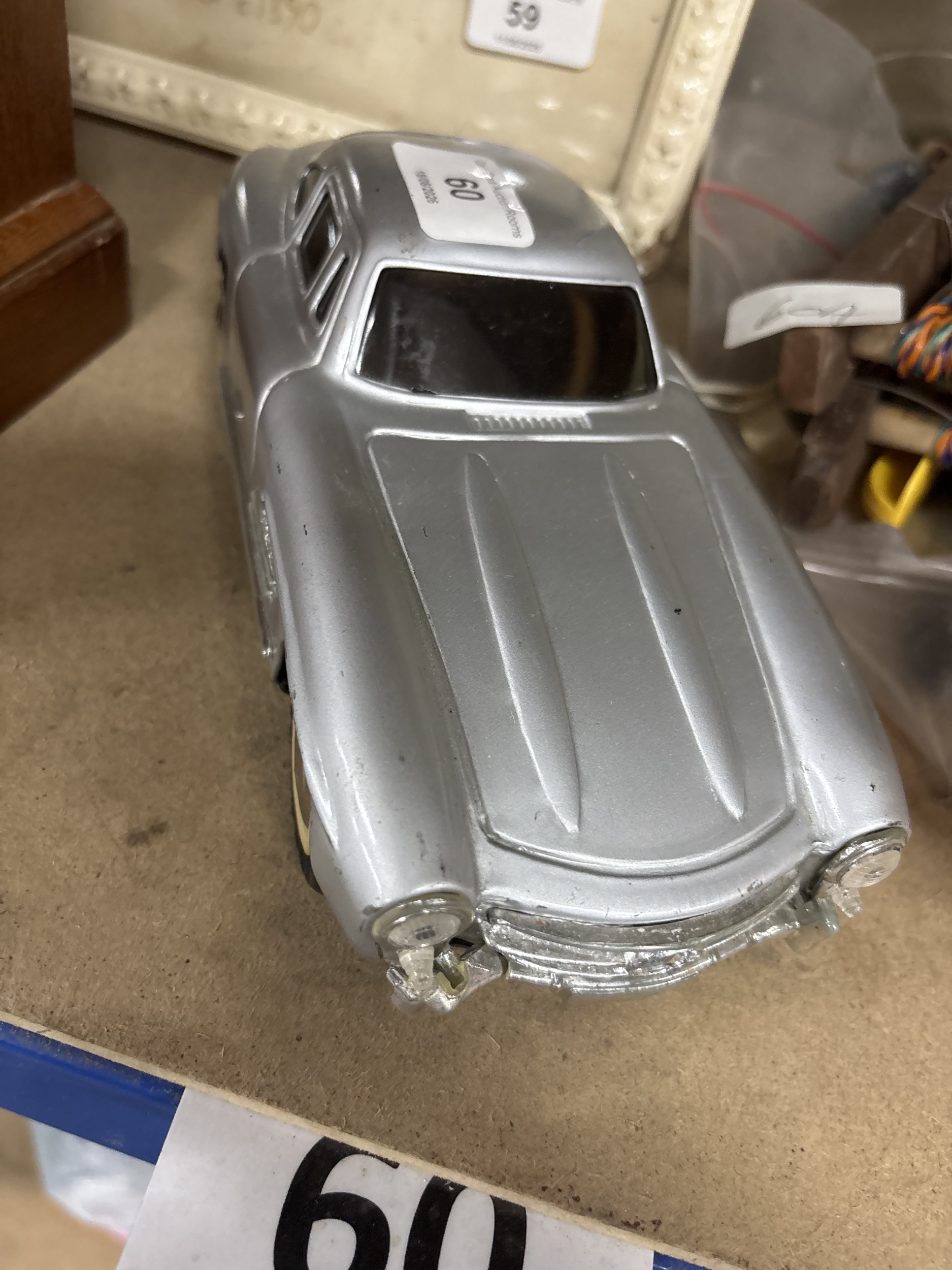 Lot 60