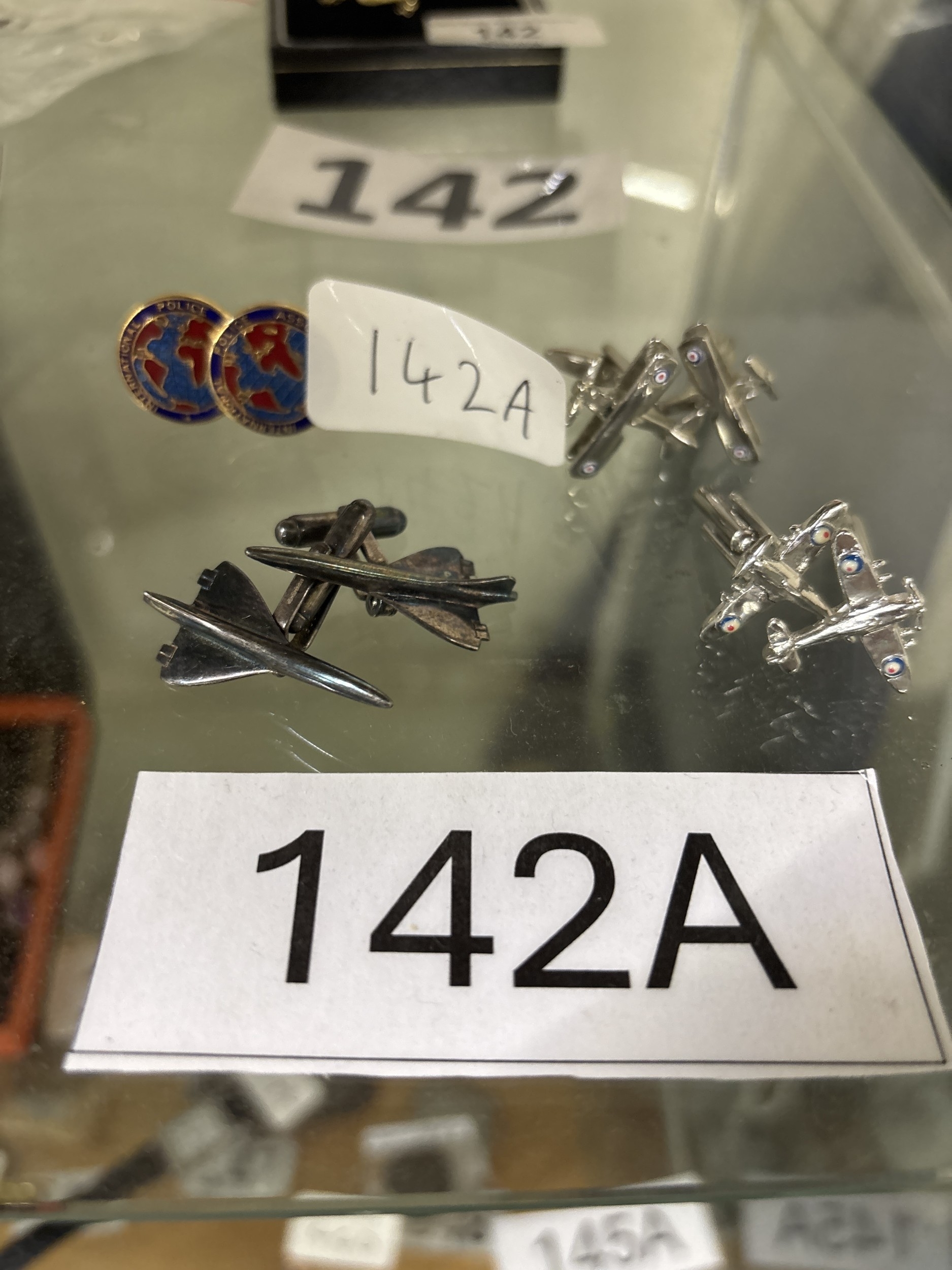 Lot 142a