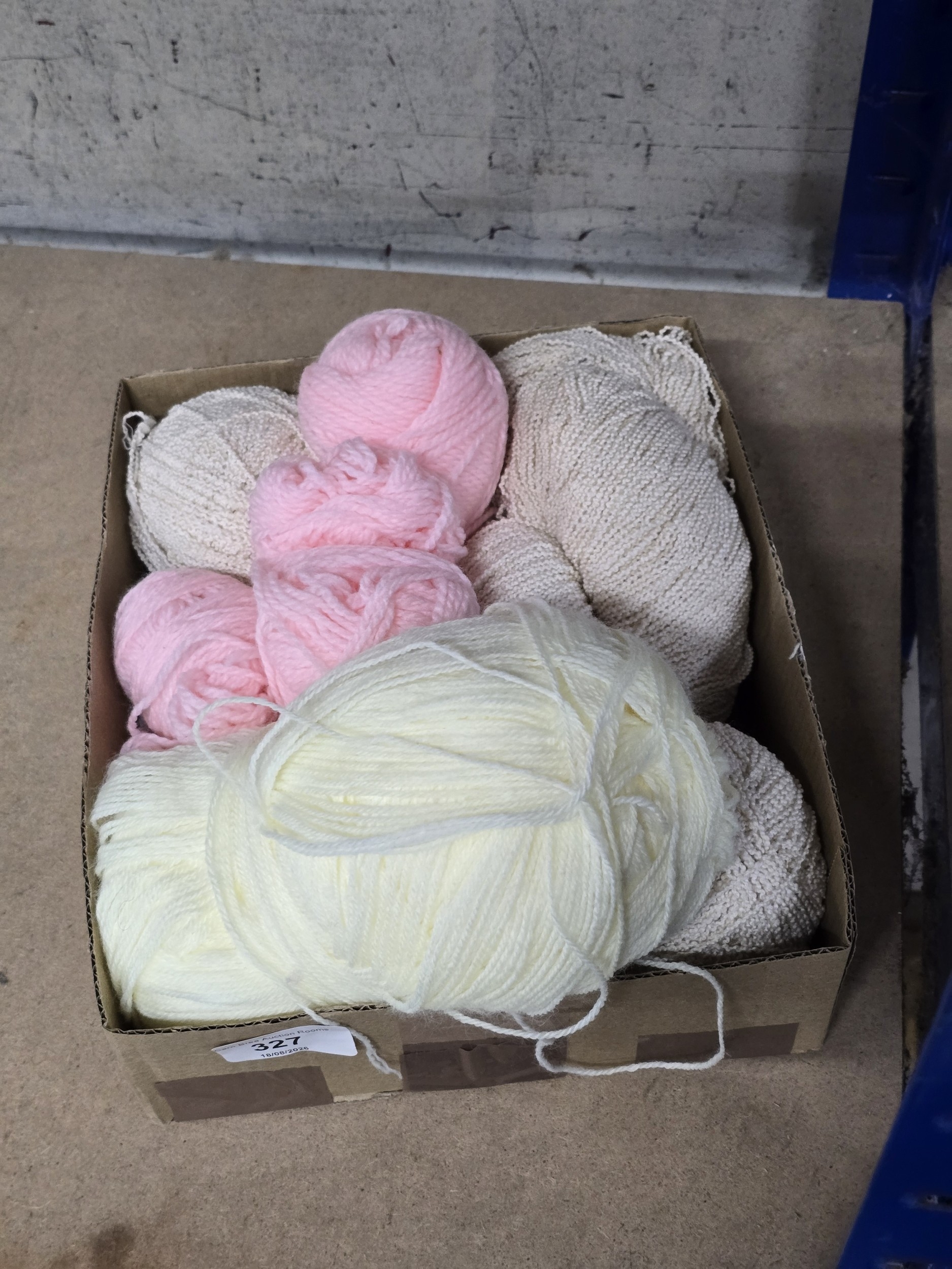 Lot 327