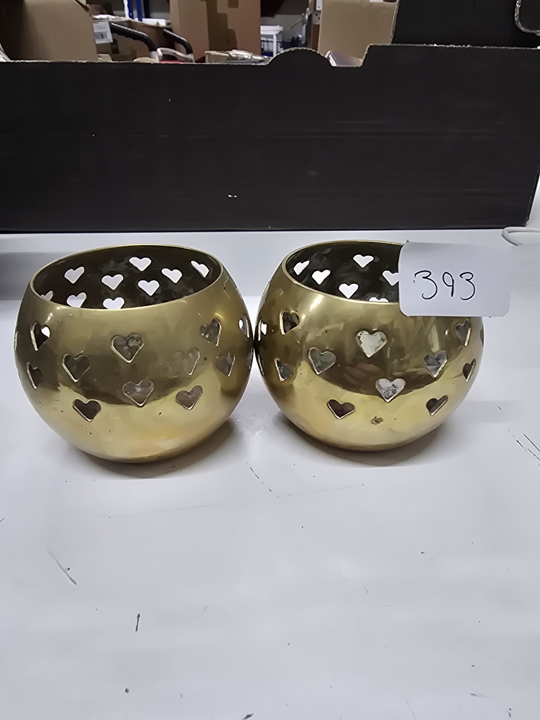 Lot 393