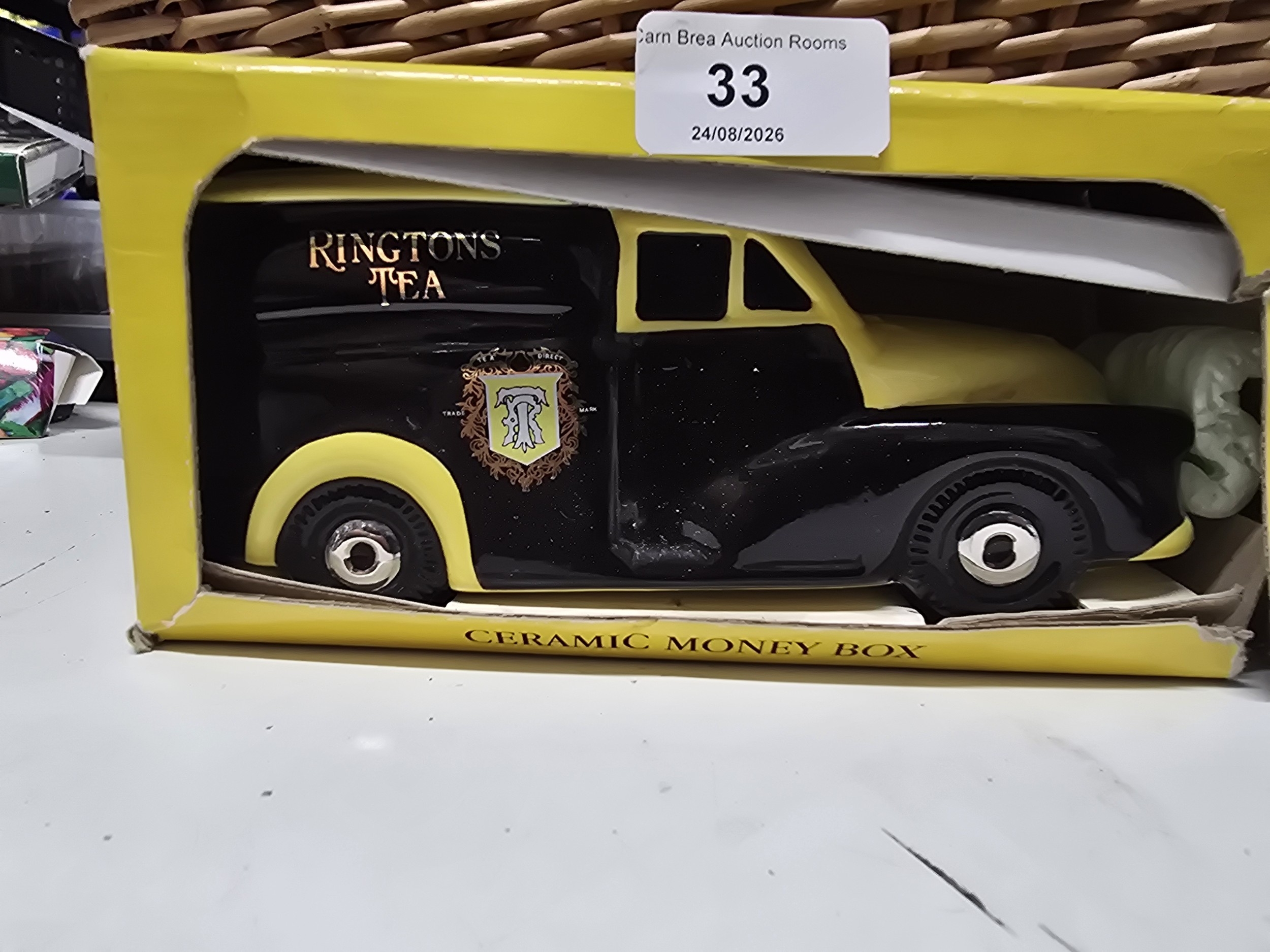 Lot 33