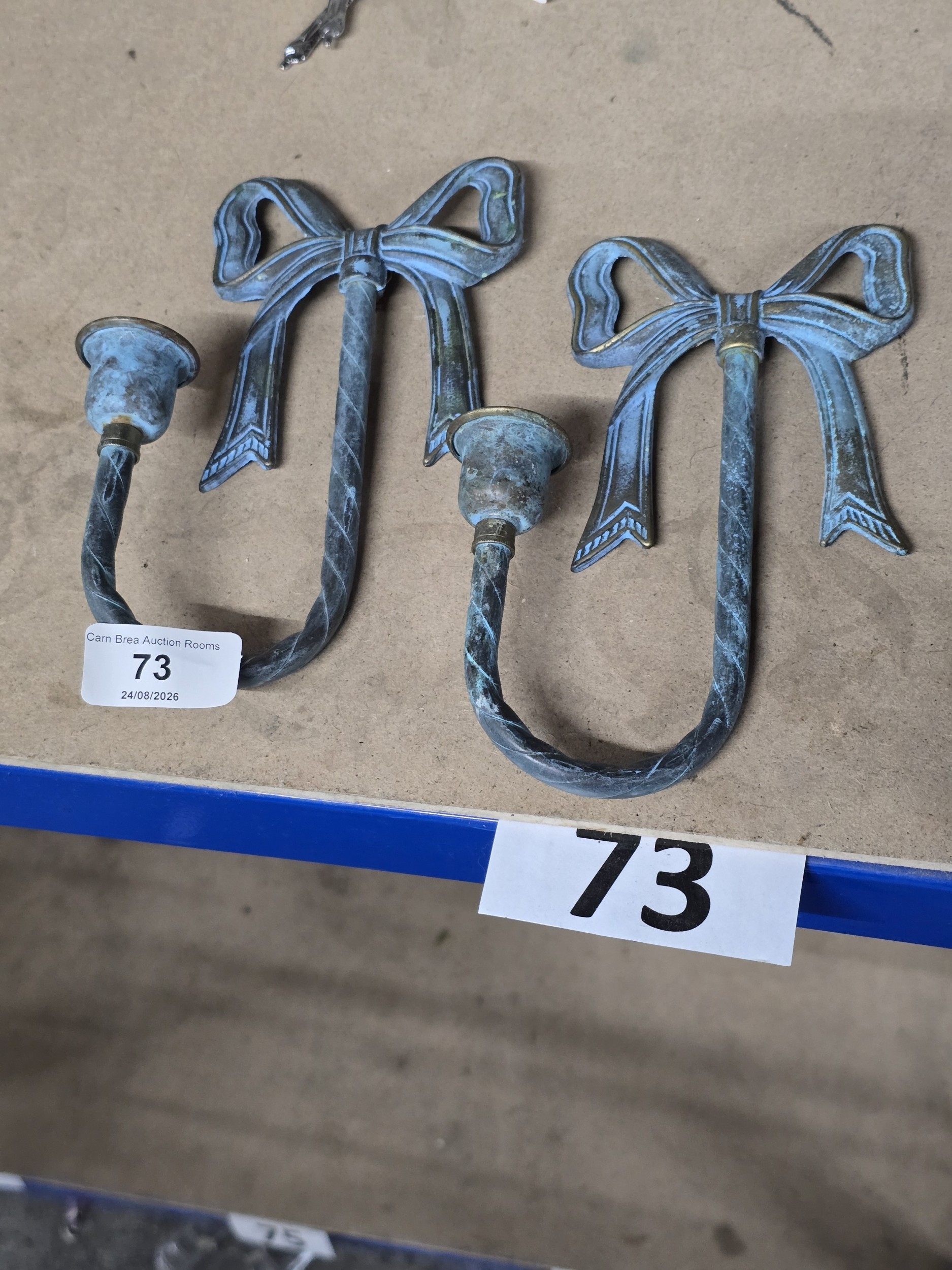 Lot 73
