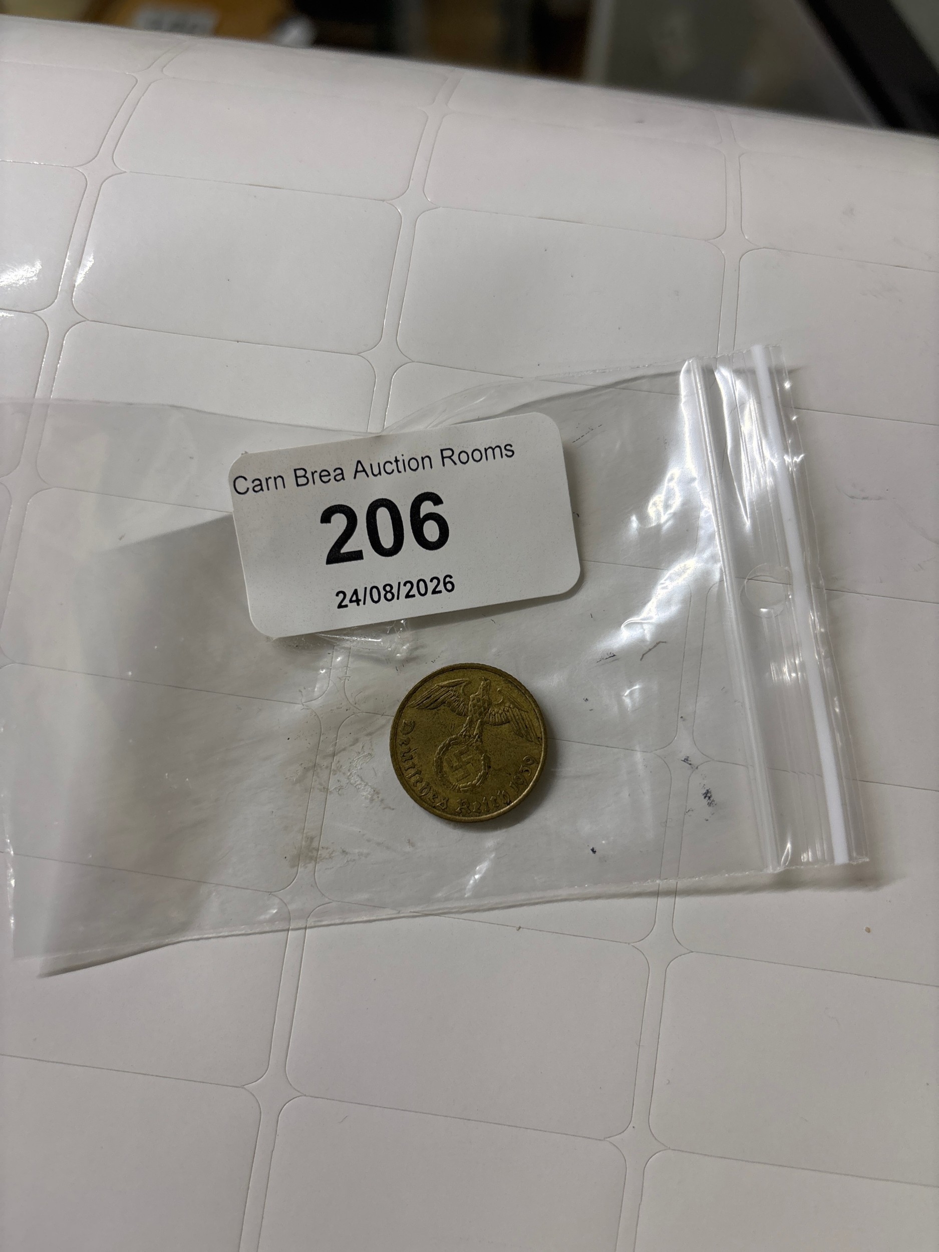Lot 206
