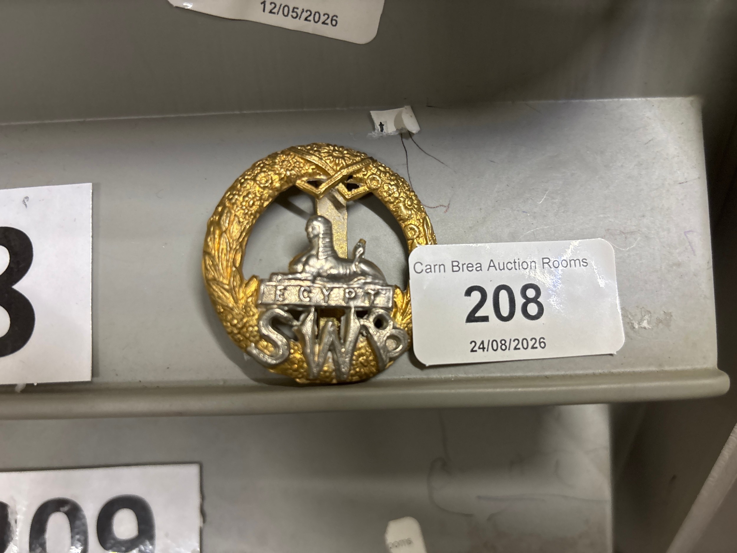 Lot 208