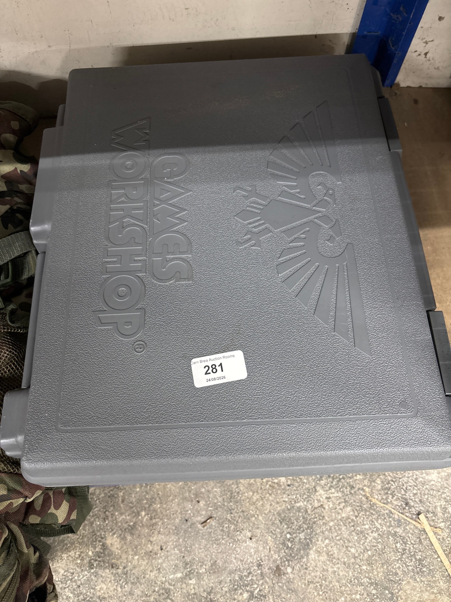 Lot 281
