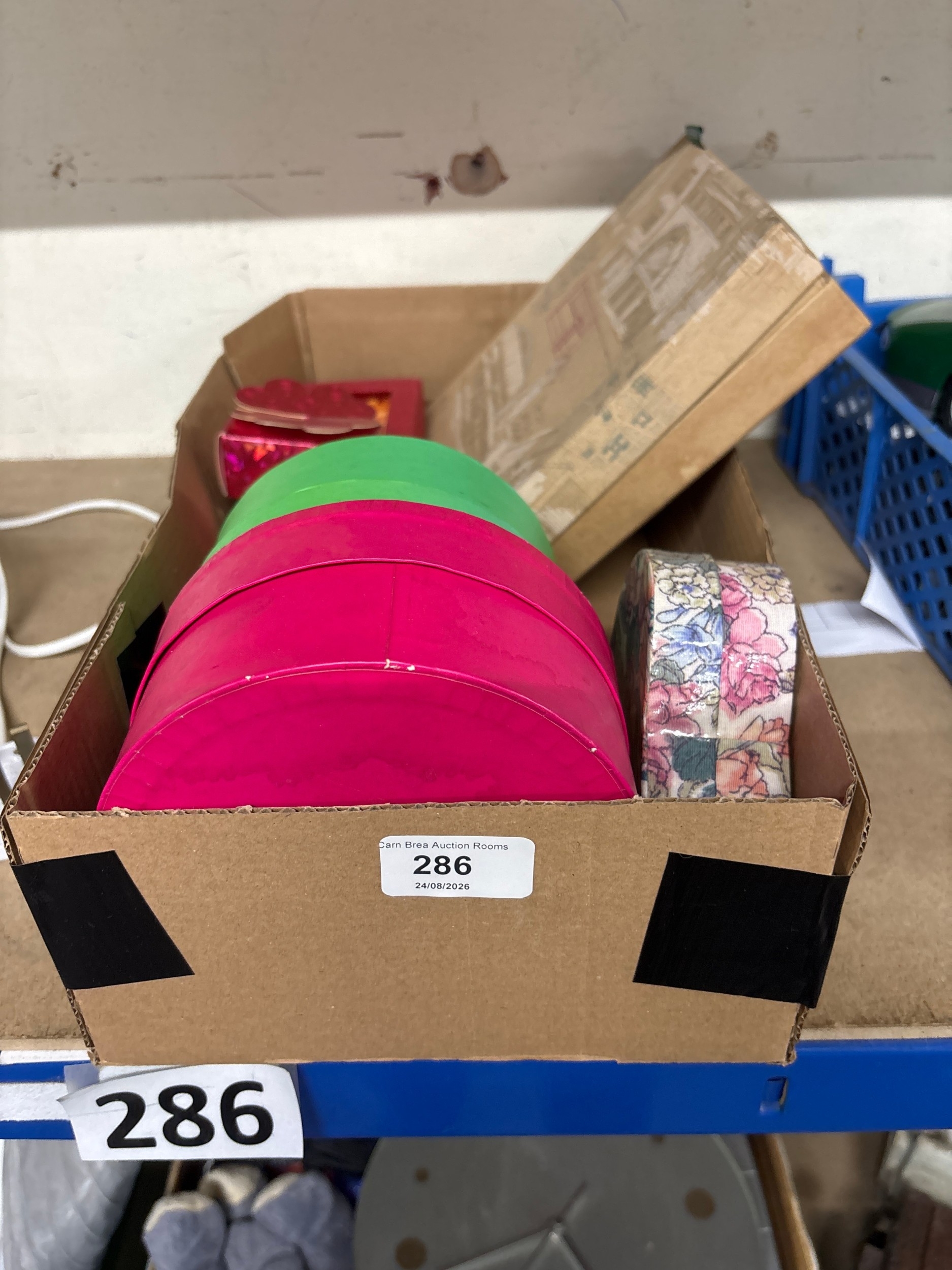 Lot 286