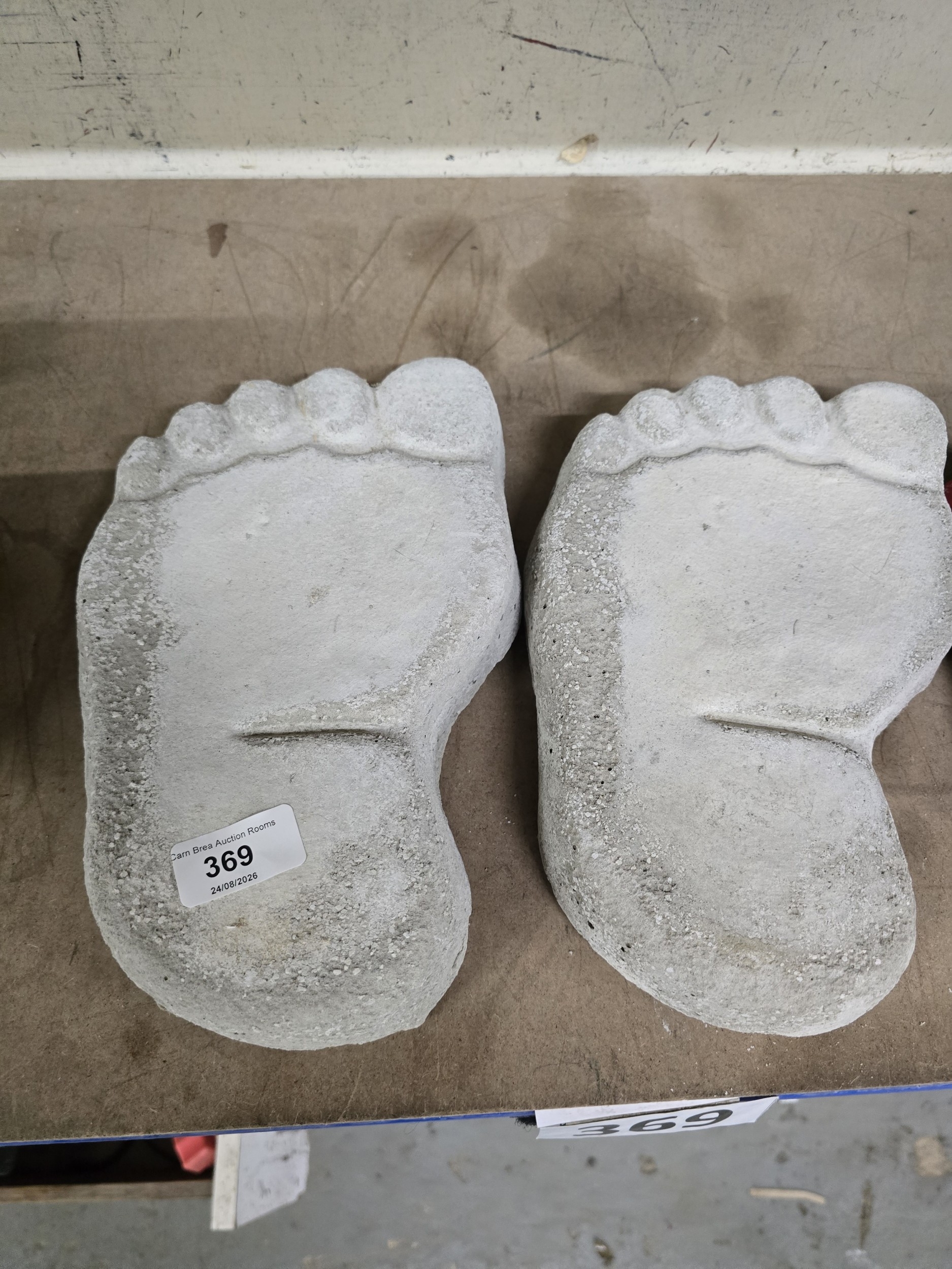 Lot 369