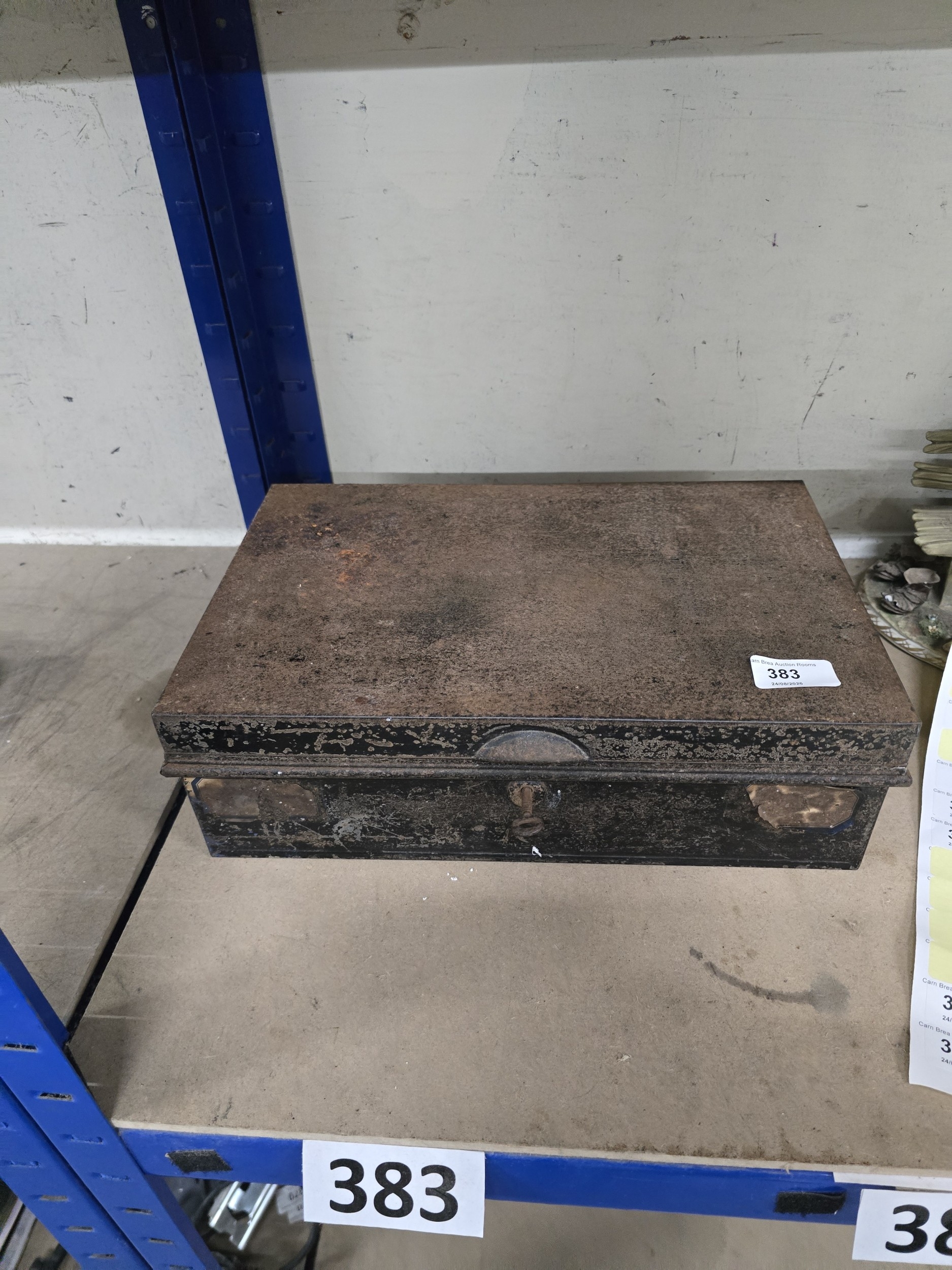 Lot 383