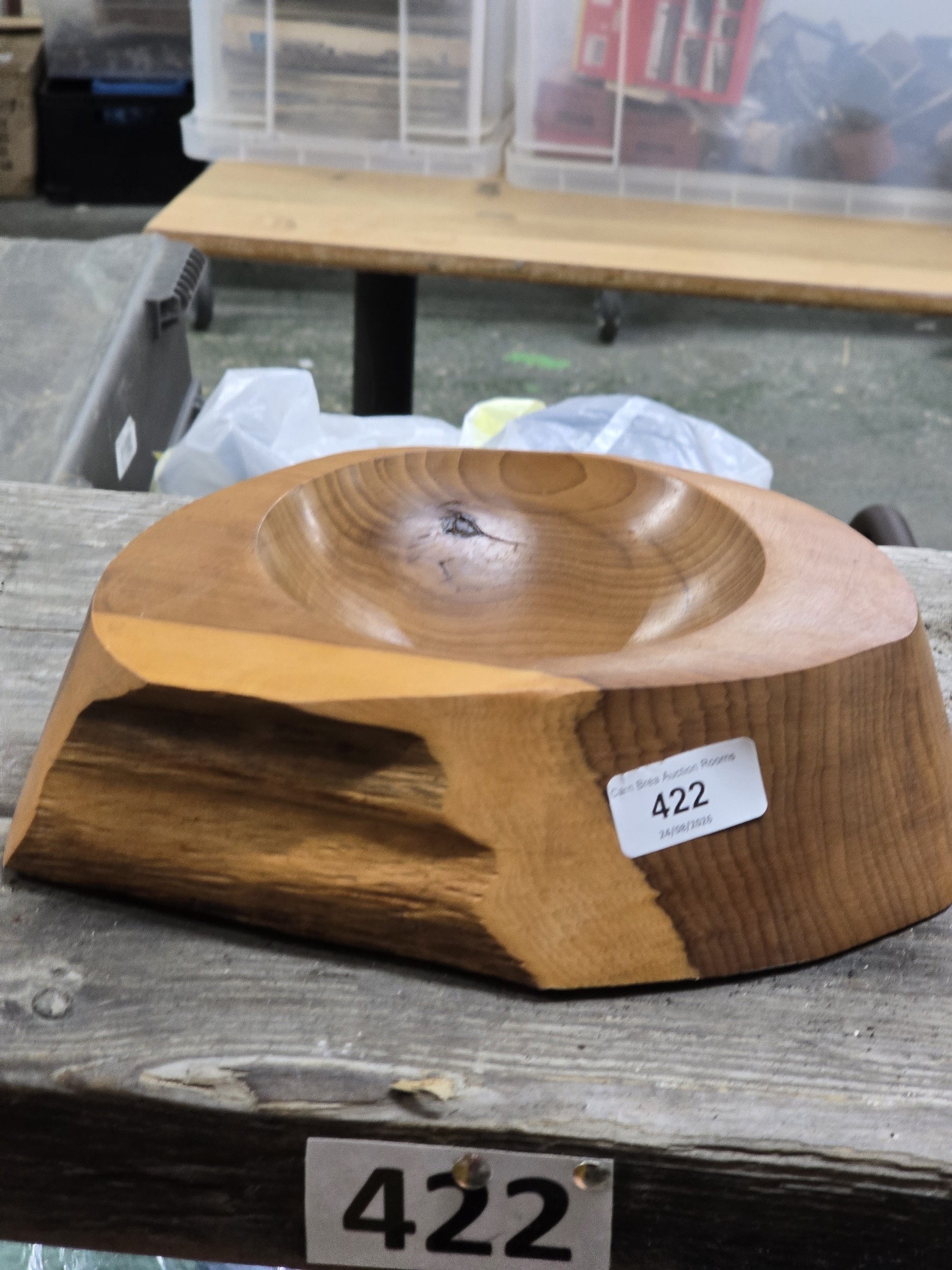 Lot 422