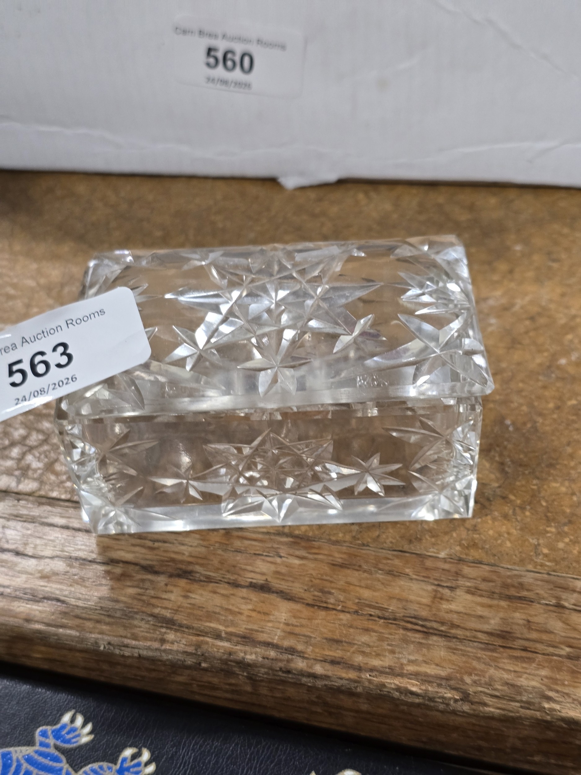 Lot 563
