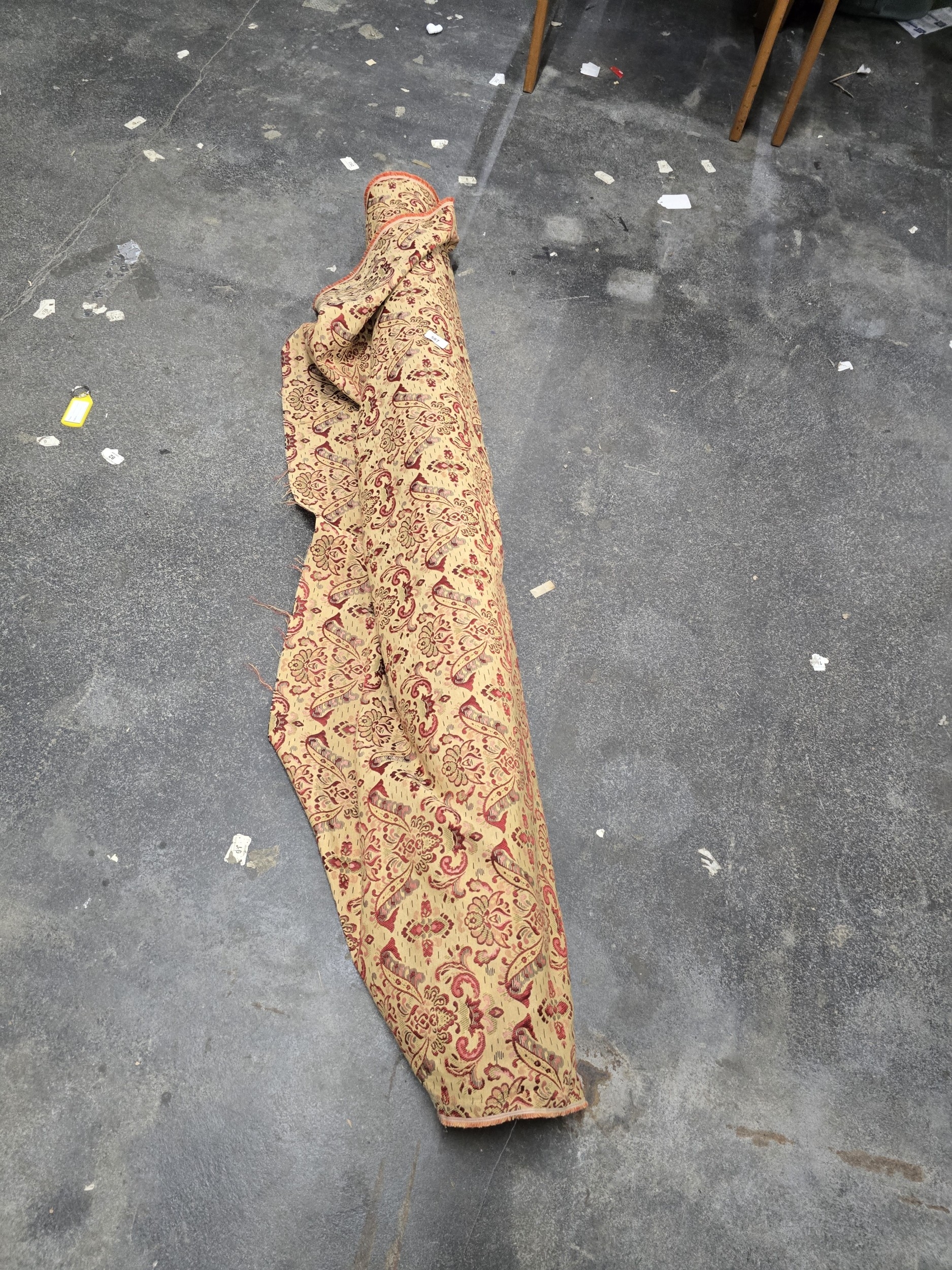 Lot 587
