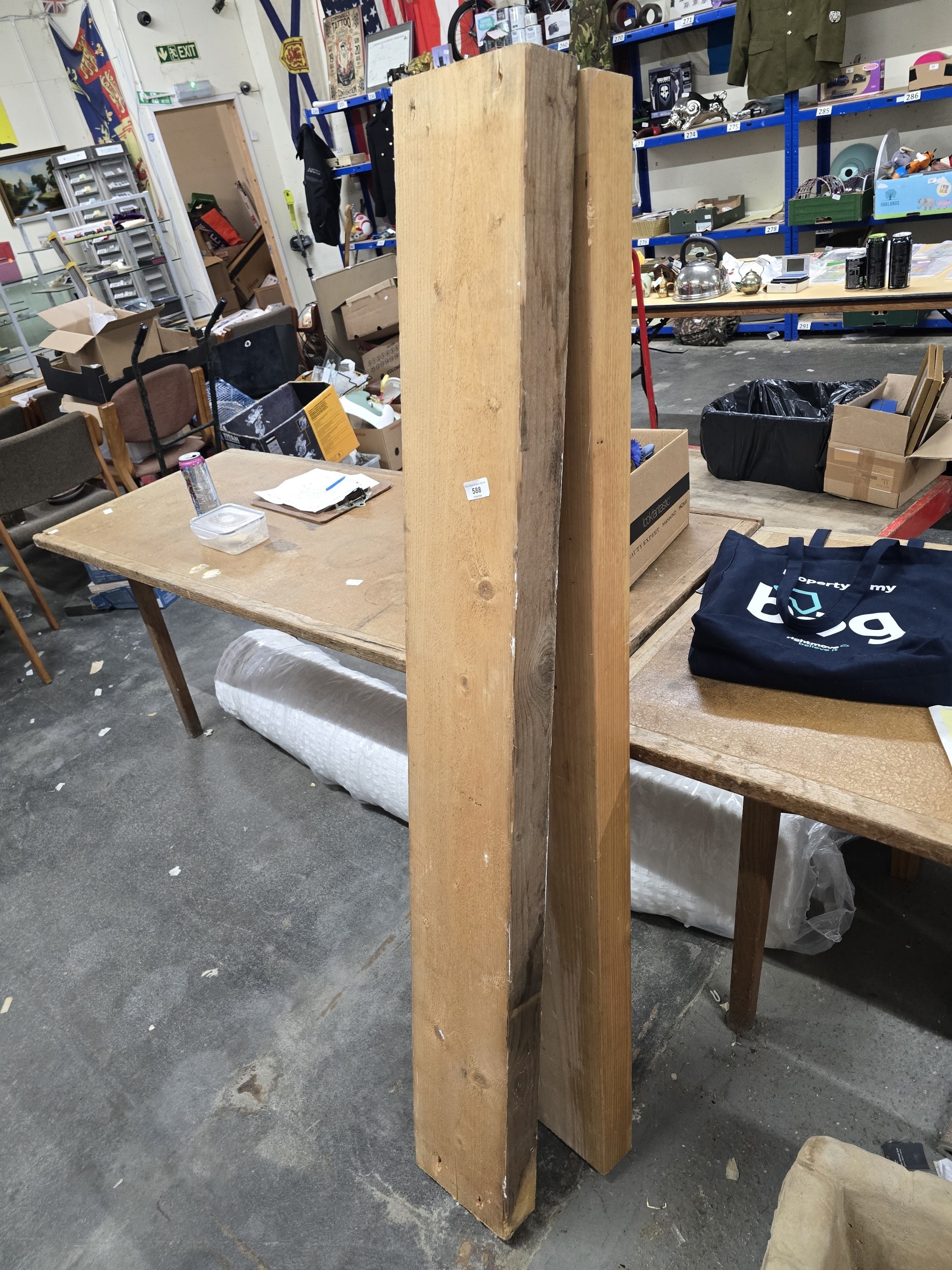 Lot 588