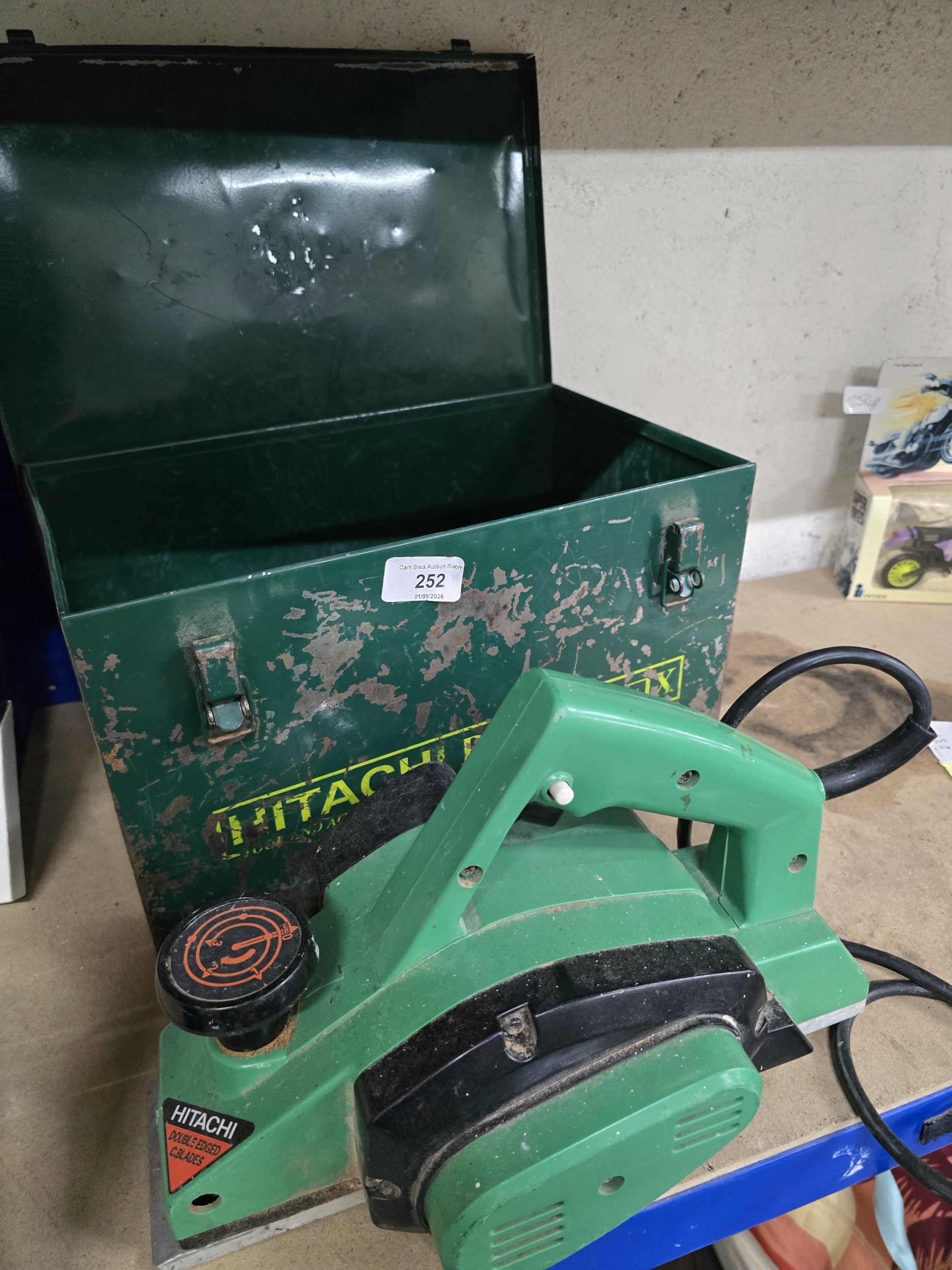 Lot 252