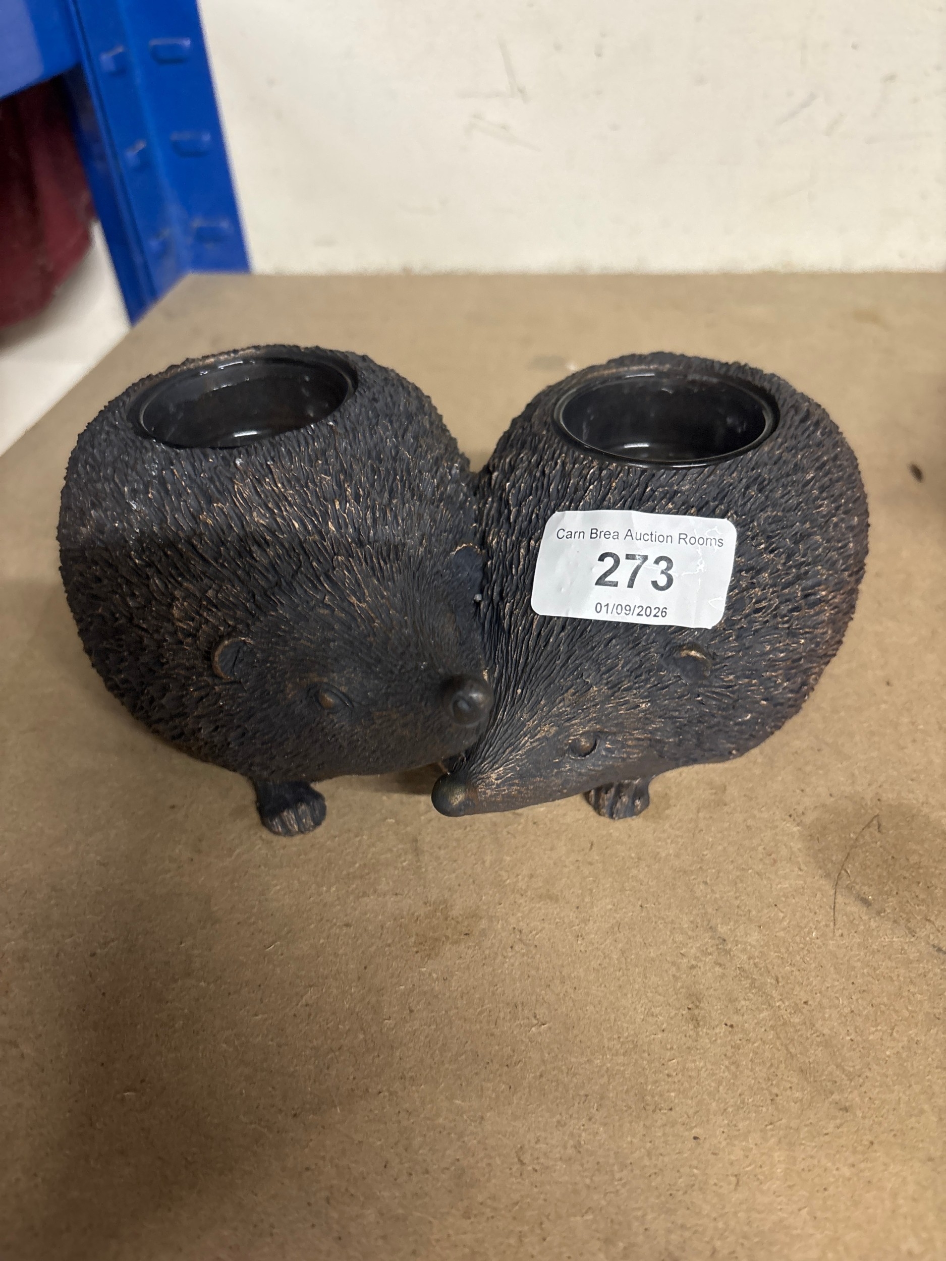 Lot 273