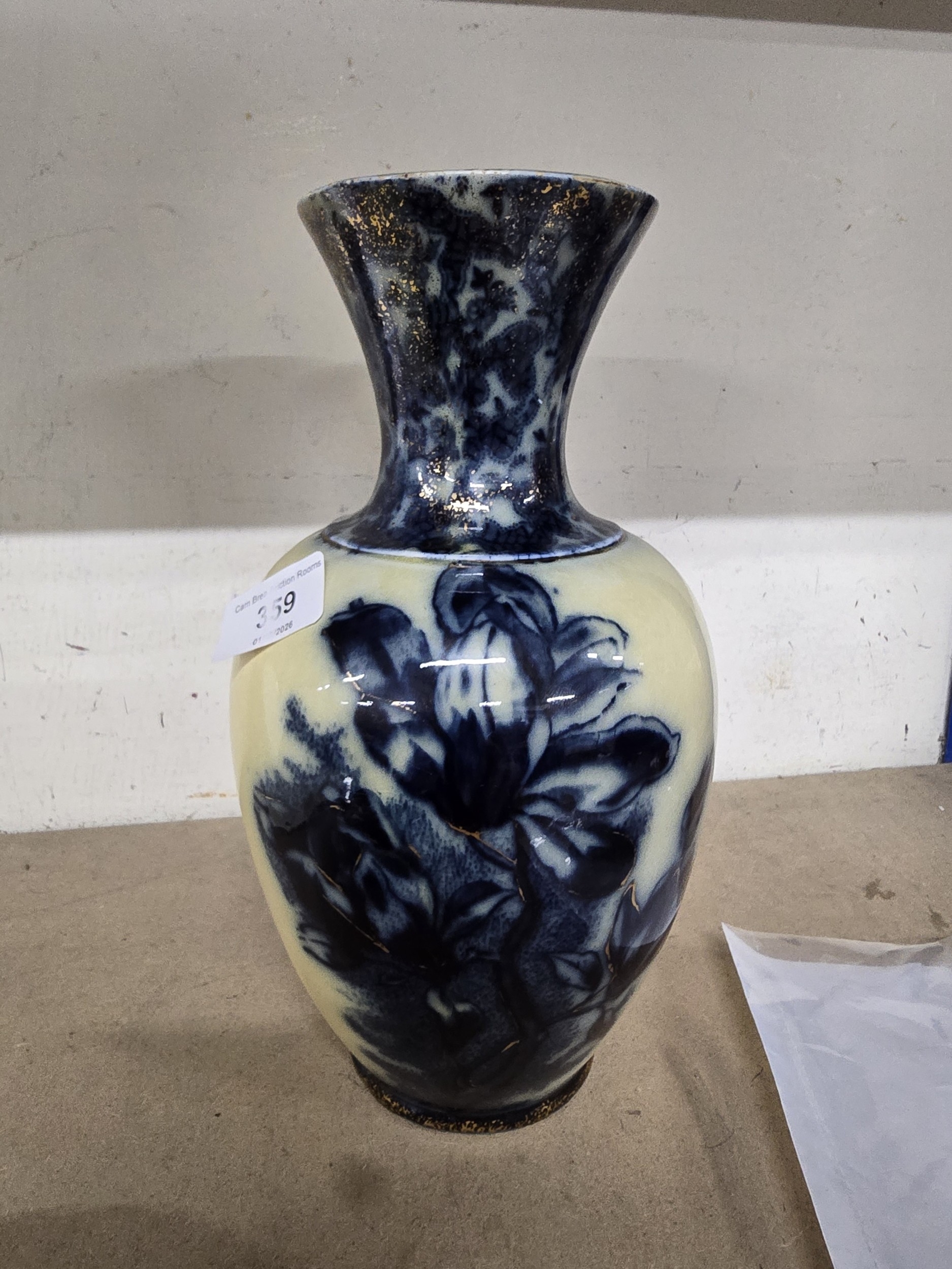 Lot 359