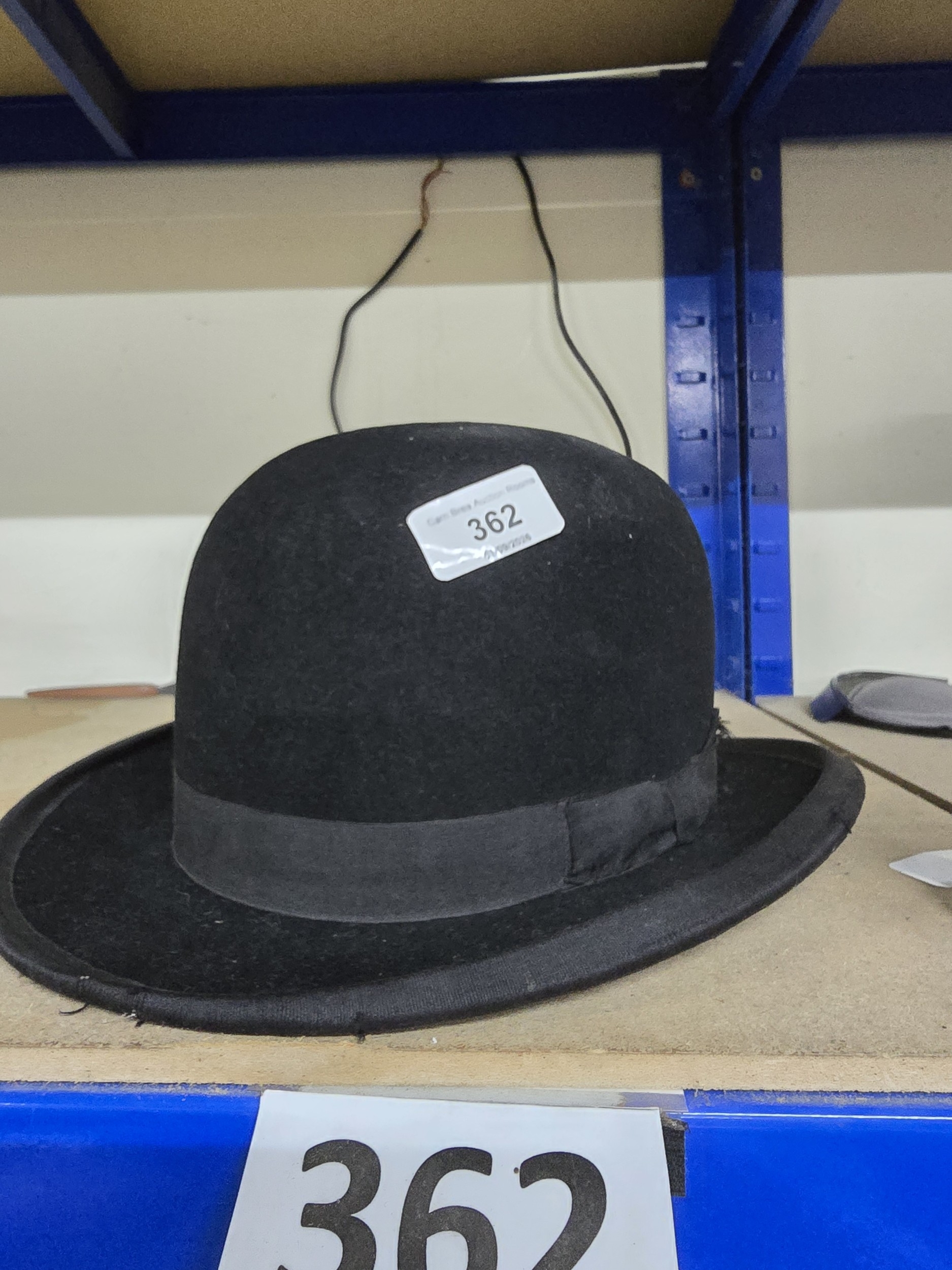Lot 362