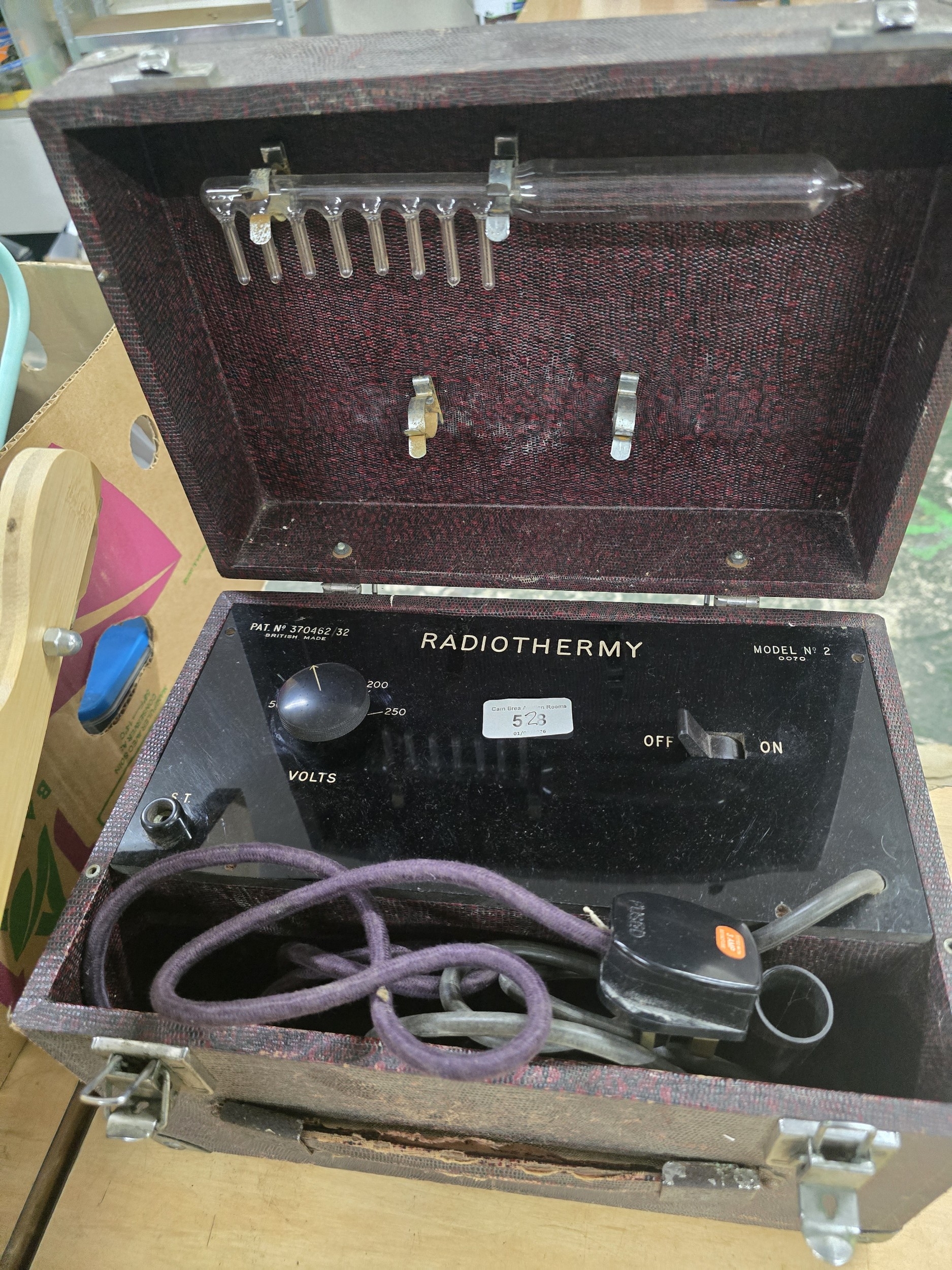 Lot 528