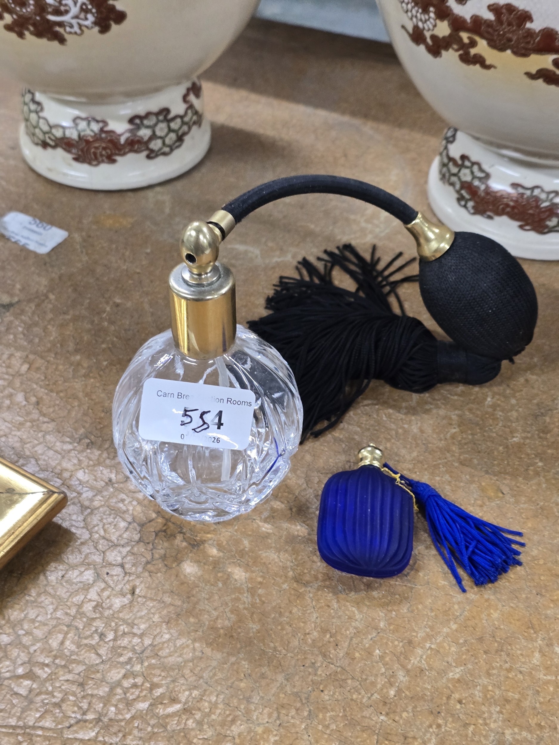 Lot 554