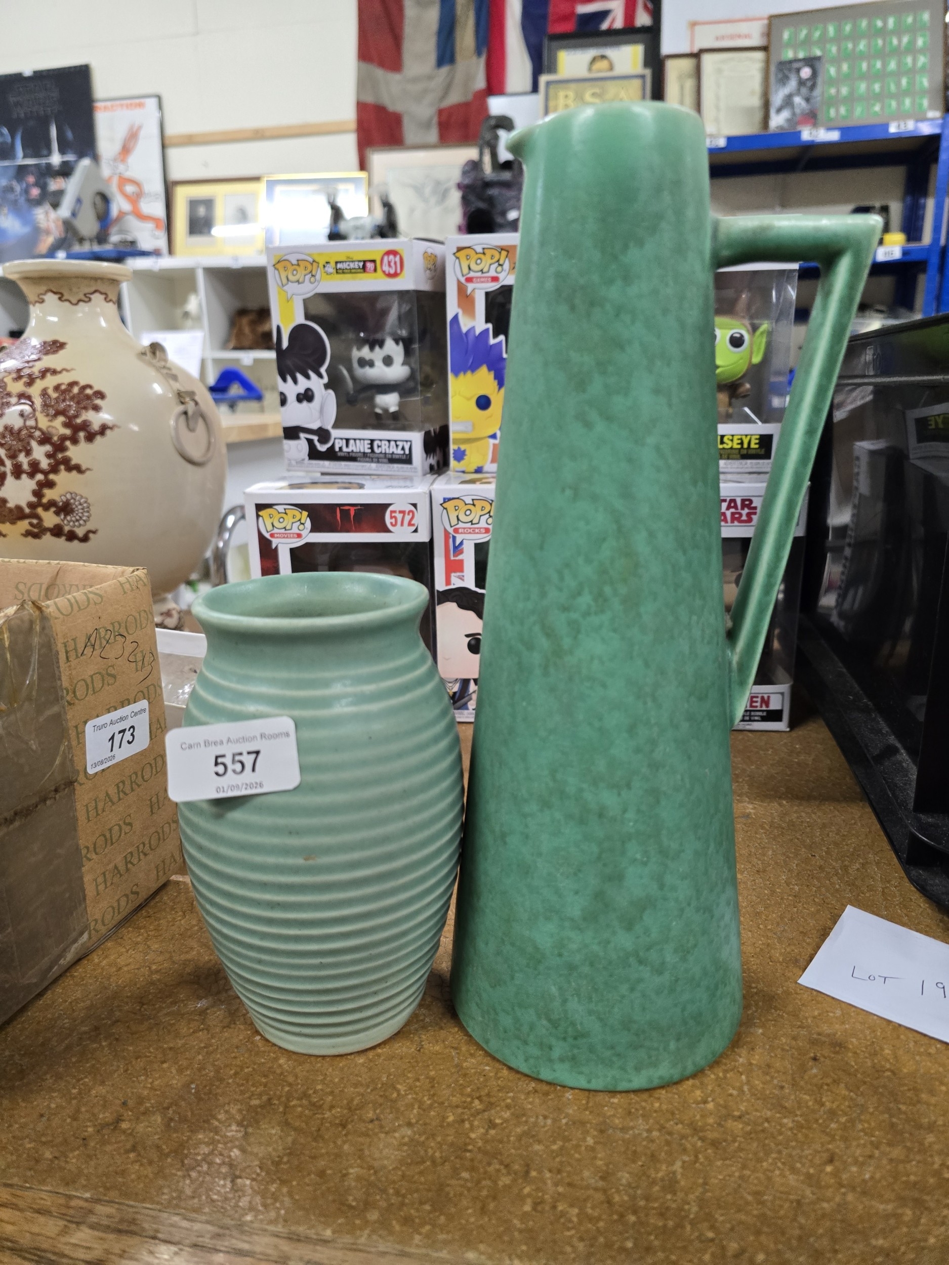 Lot 557