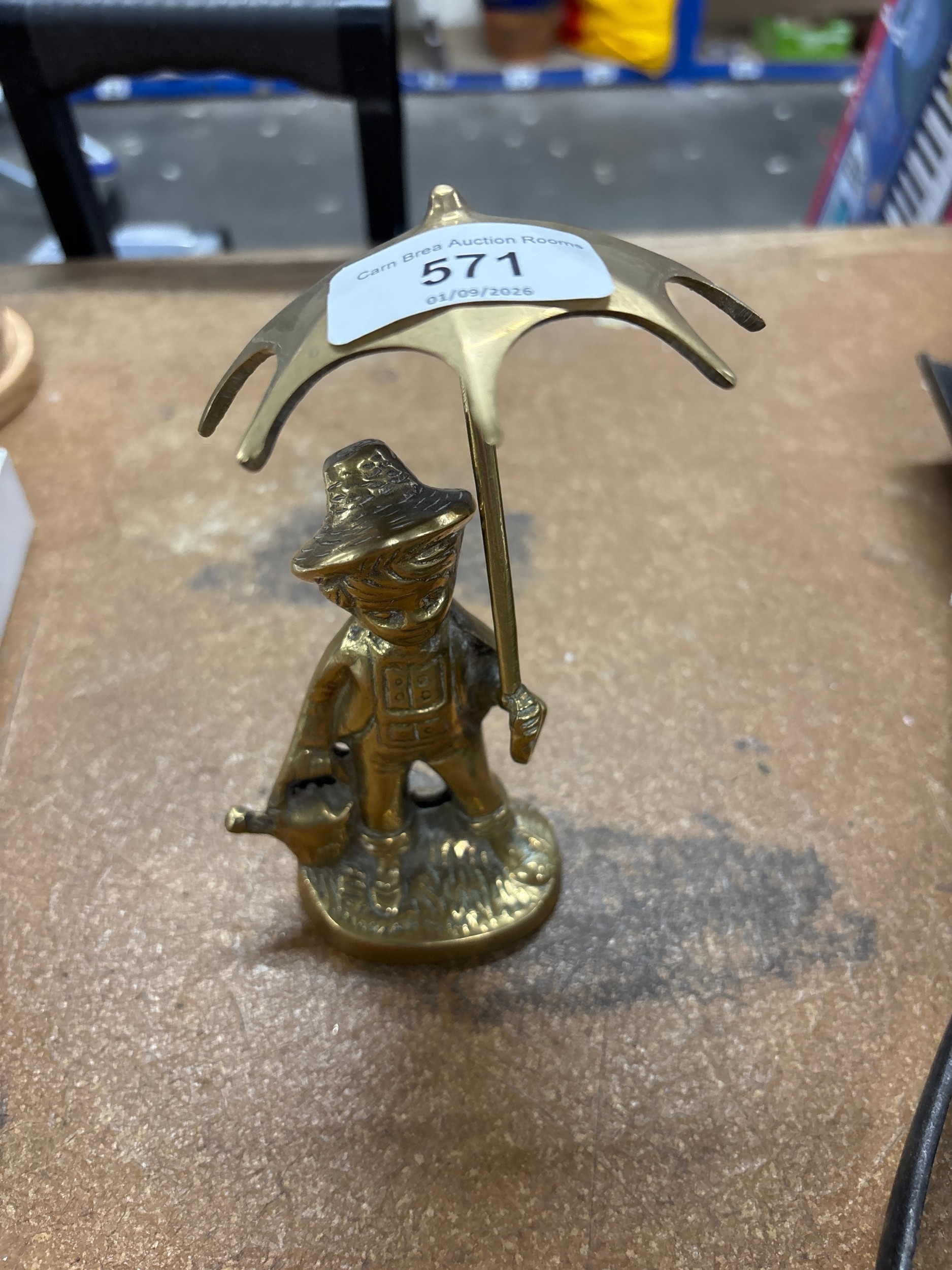 Lot 571