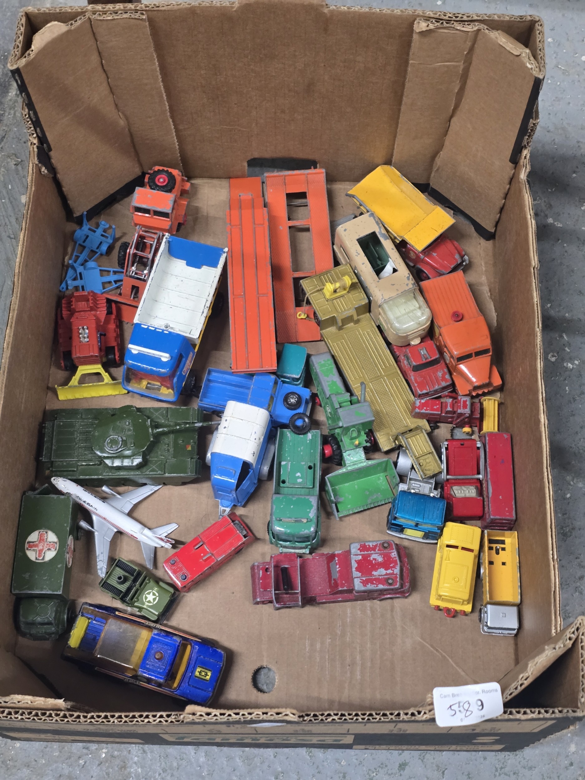 Lot 589