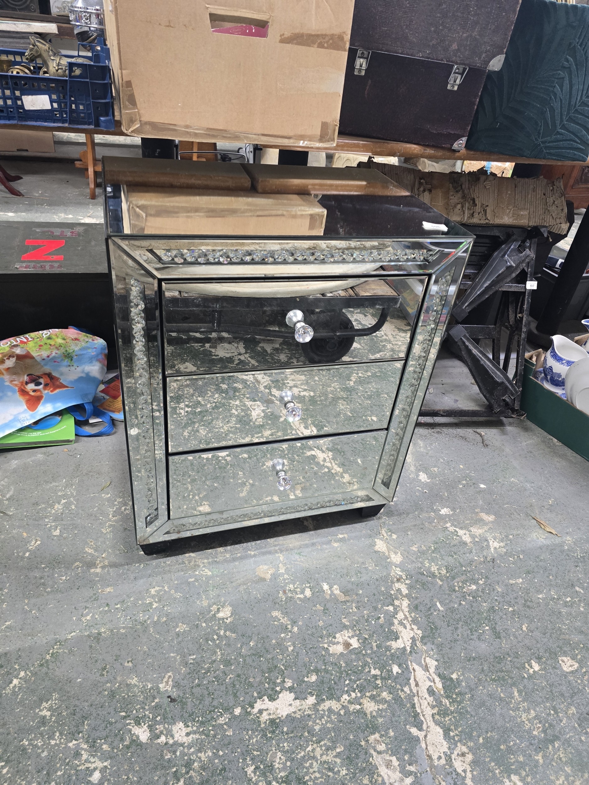 Lot 596