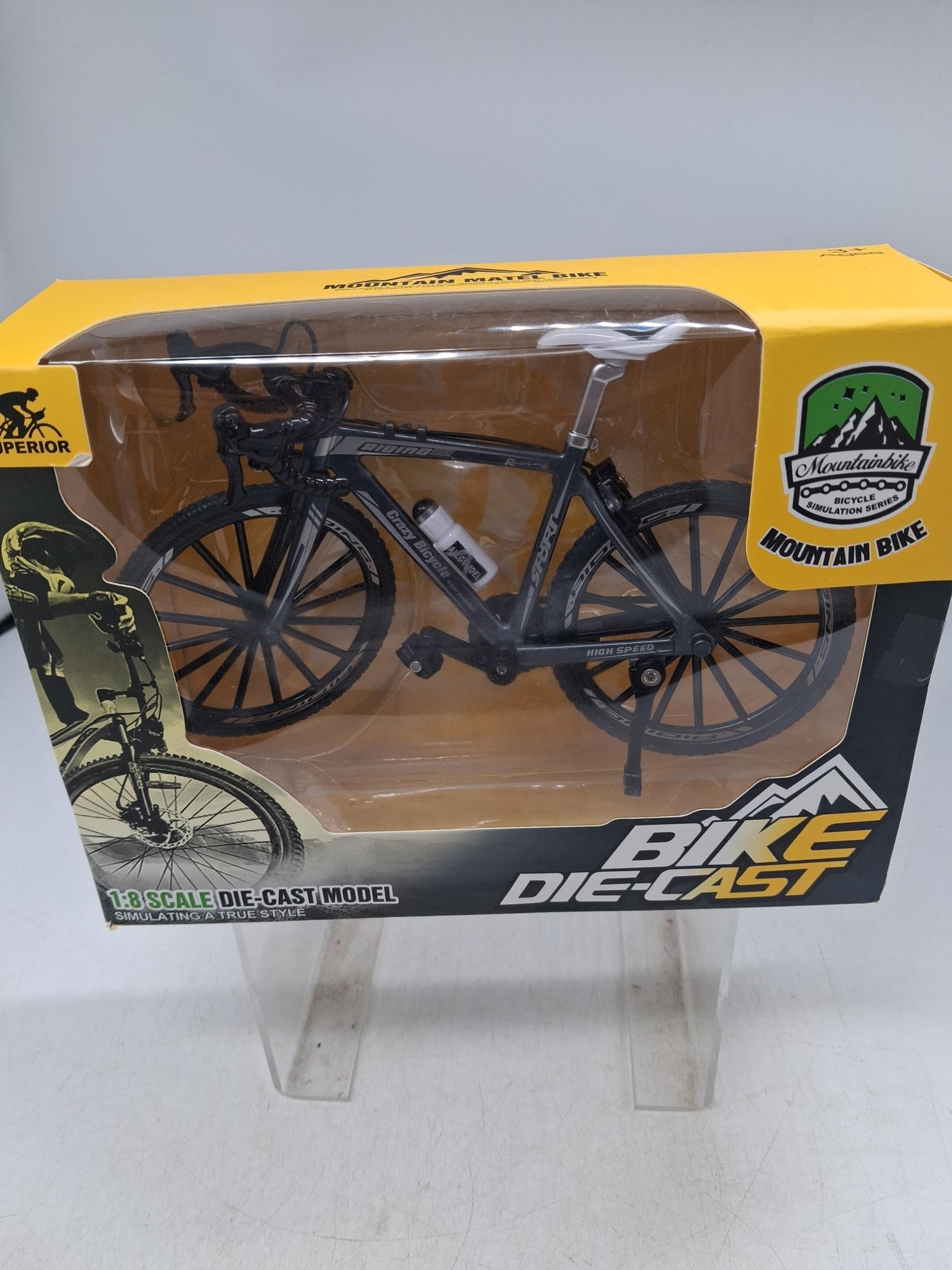 Mountain Bike Die Cast 1/8 scale