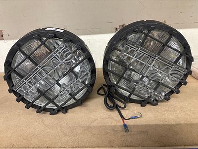 air of Wipac 4x4 driving lights - Land Rover etc. - good working