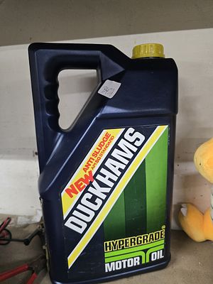 A Vintage Duckhams Hypergrade Anti-Sludge Motor Oil Plastic Container UNABLE TO POST