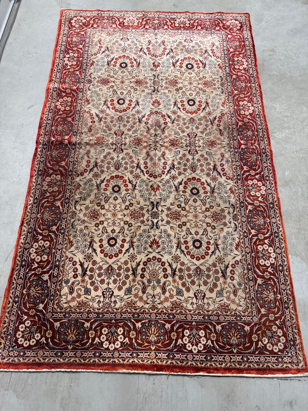 Handmade silk rug from china . handmade china silk rug , 100 % handmade and silk , each knots 