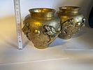 chiness. The phrase translates to: 
**"Pair of double-gourd-shaped bronze vases, China; Image - 1