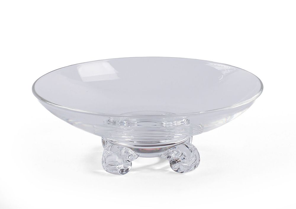Steuben Footed Bowl by John Dreves. Diameter 8 inches. In excellent condition, with original box.