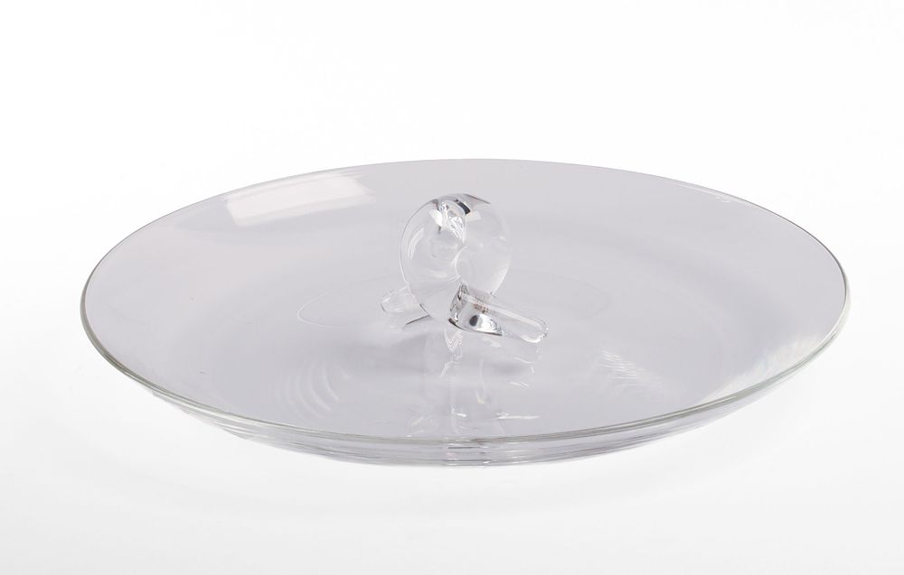 Steuben Glass Canape Dish. Diameter 10 inches. In excellent condition, with original box.