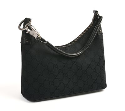 Gucci Purse. 10 x 7 inches. With original dust bag, excellent condition.