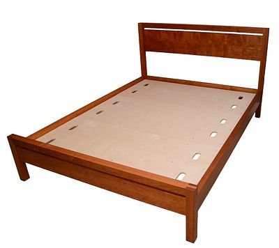 Thomas Moser Studio Queen Bed in Cherry. Height 39 inches, length 85 inches, width 65 inches. 