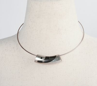 Navajo Sterling Bead Necklace. Inside diameter 5.5 inches, pendant 2 inches. 0.886 ozt.