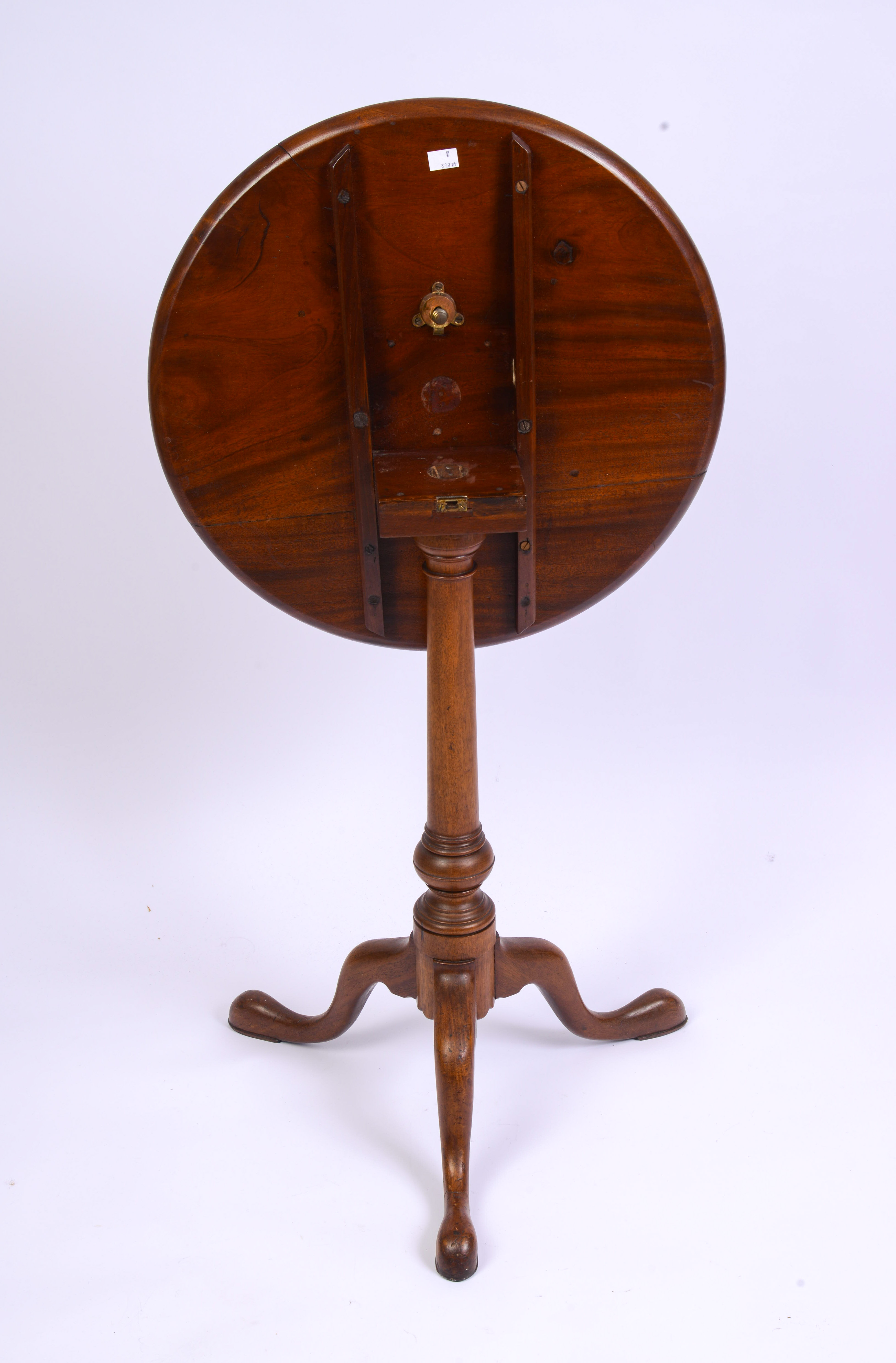 NEW ENGLAND TILT-TOP CANDLE STAND.