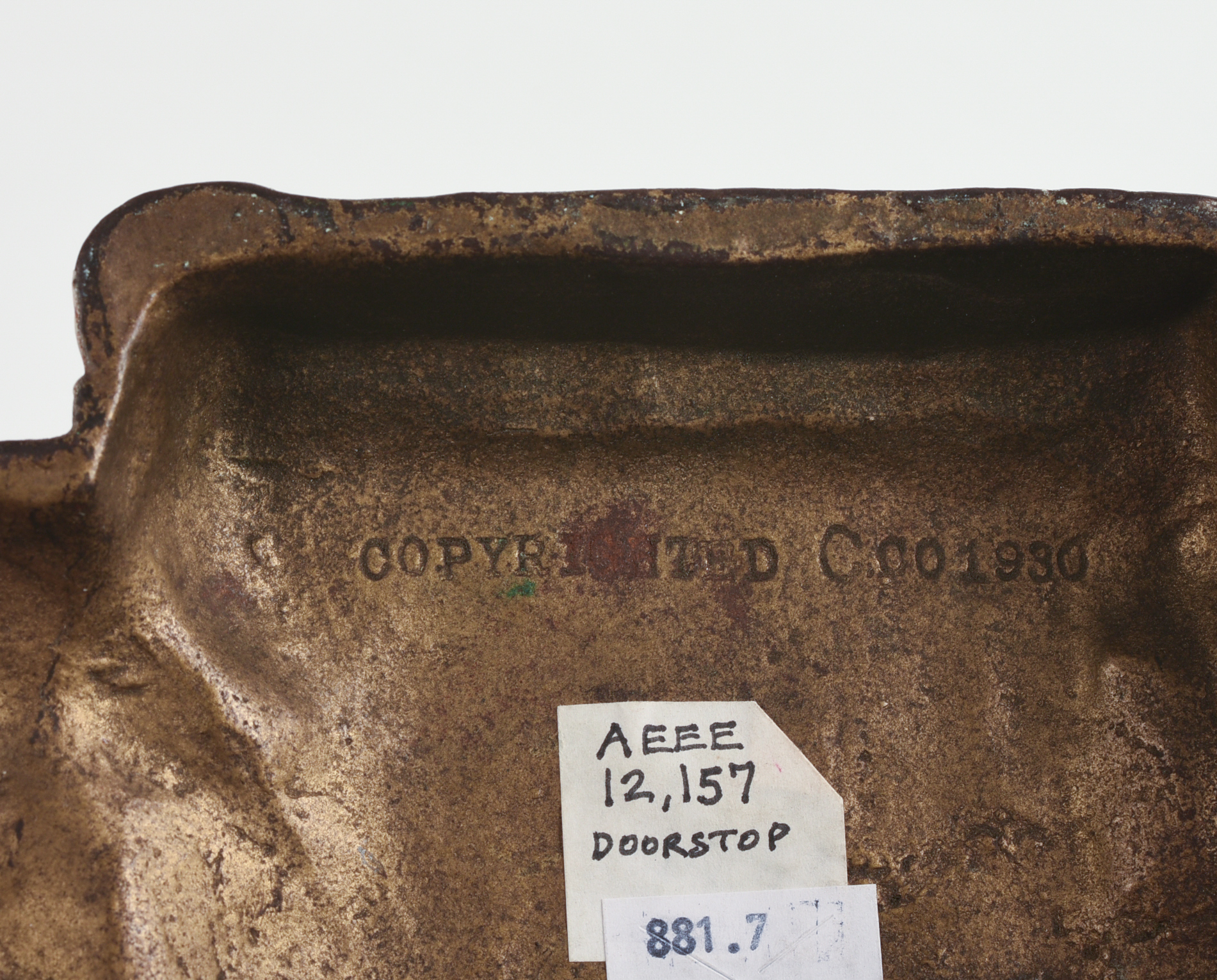 CAST IRON STAGECOACH DOORSTOP.